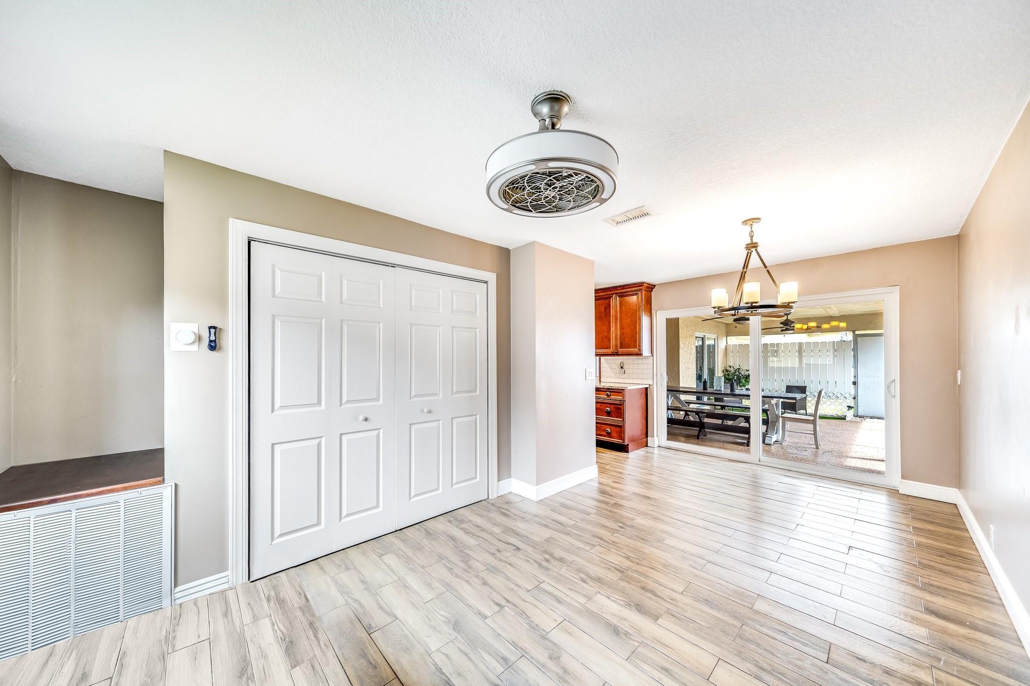 Crystal Lake 4th Sec 66-1 - Residential