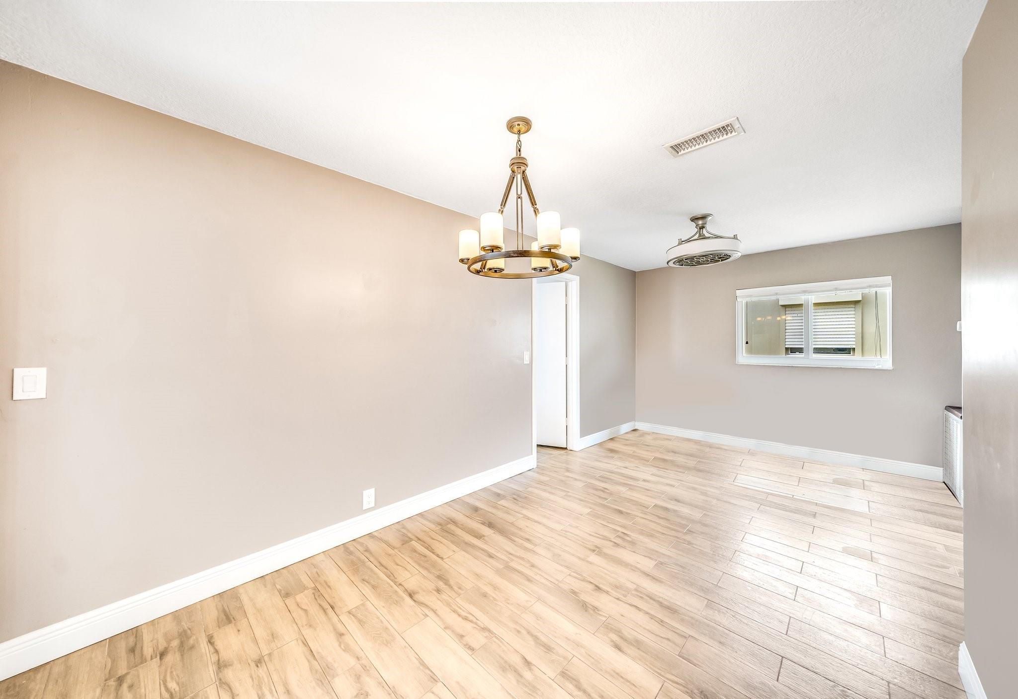 Crystal Lake 4th Sec 66-1 - Residential