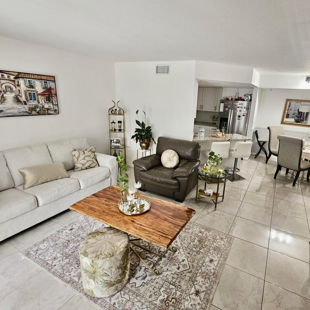 Photo of 6520 Chasewood Drive #C, Jupiter, FL 33458 (MLS # B26078945)