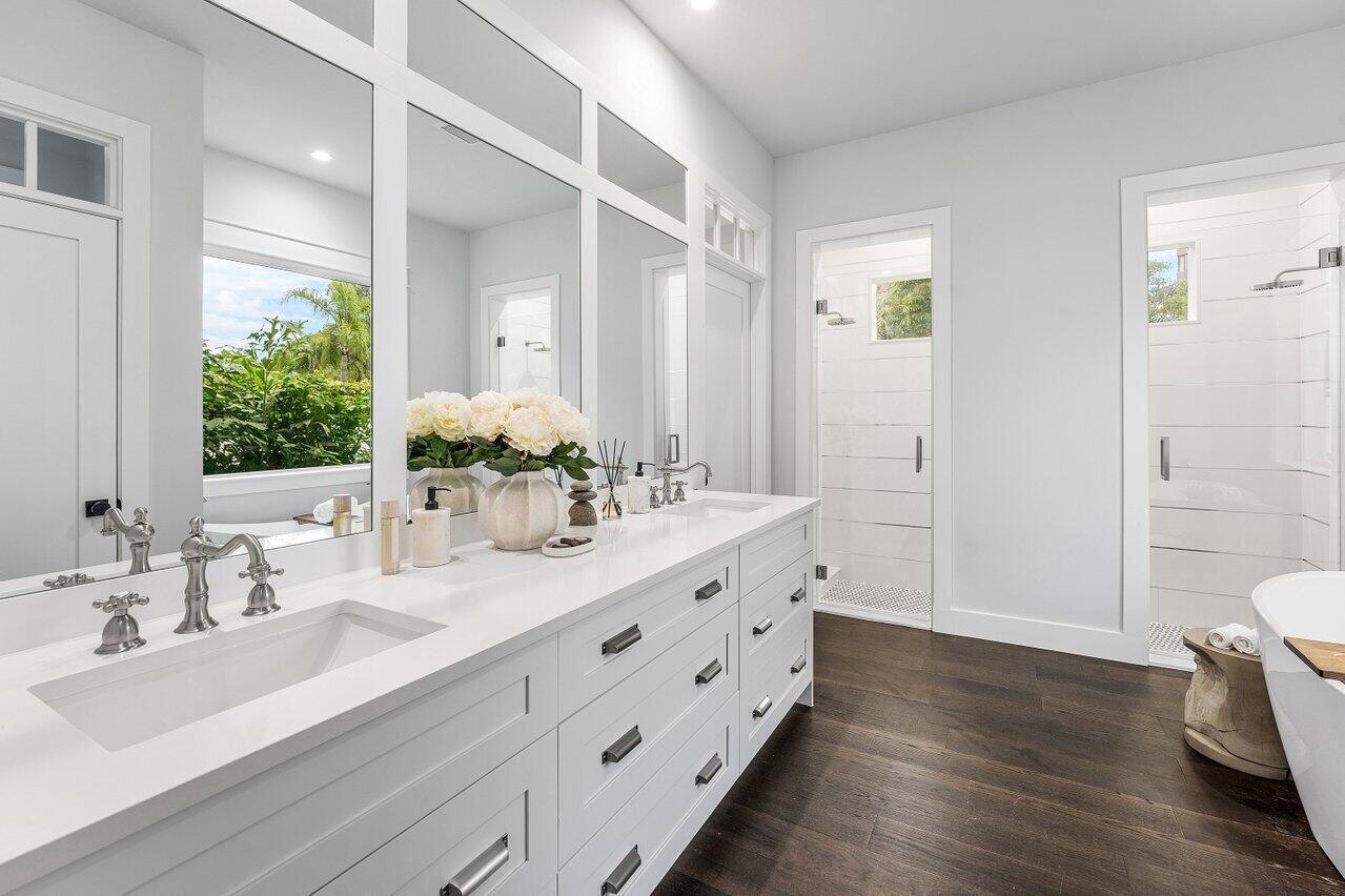 HIDDEN KEY NORTH - Residential