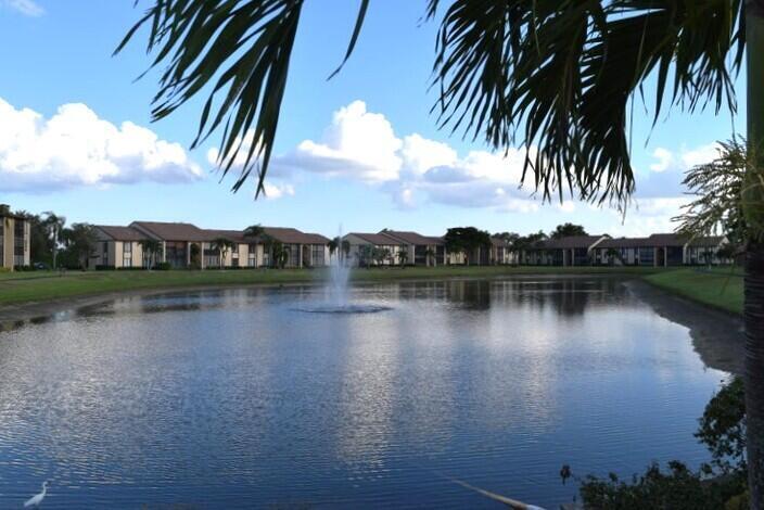 PINE RIDGE NORTH VILLAGE IV CONDO - Residential Lease