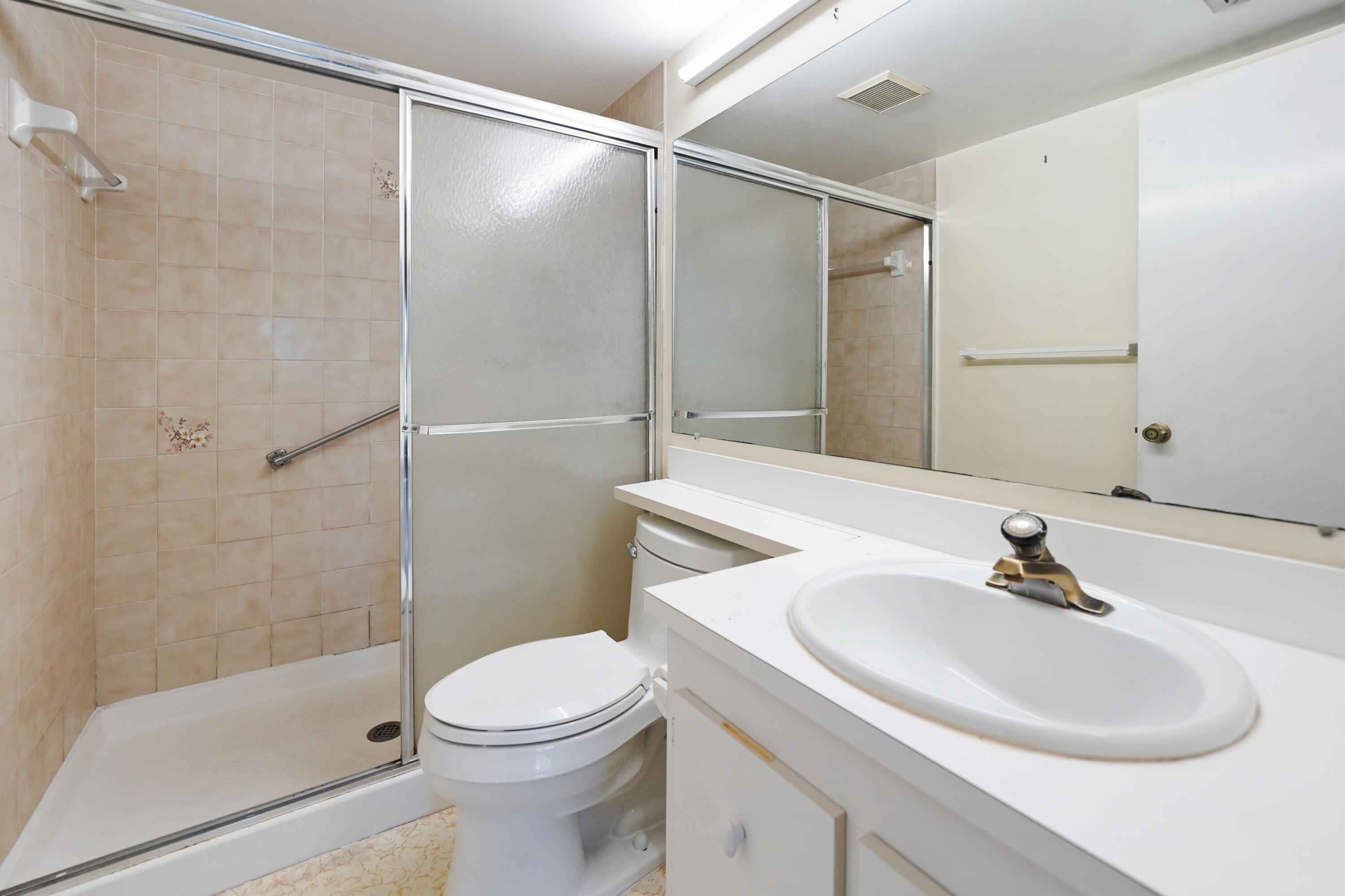 PINE RIDGE NORTH VILLAGE IV CONDO - Residential Lease