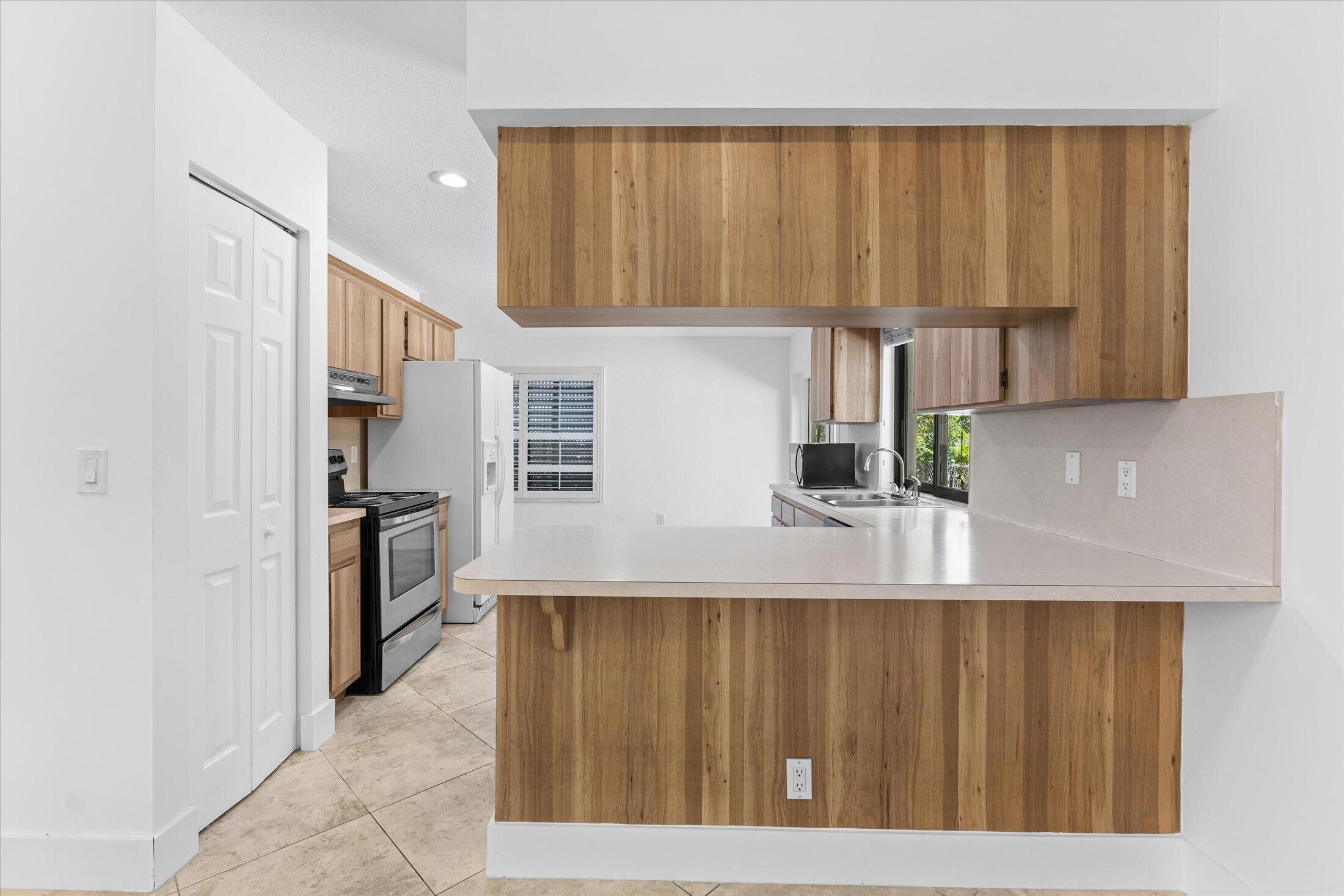 CYPRESS RUN - Residential