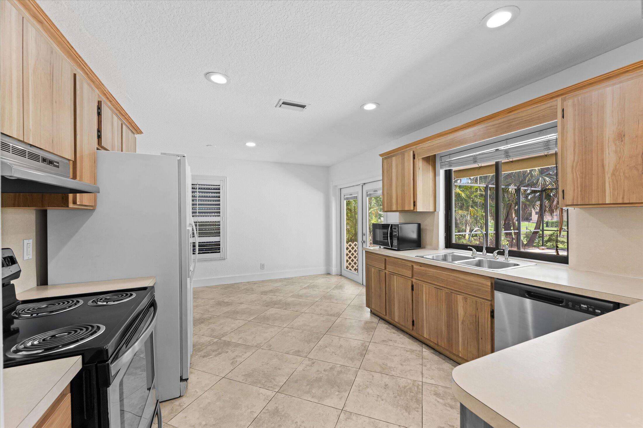 CYPRESS RUN - Residential