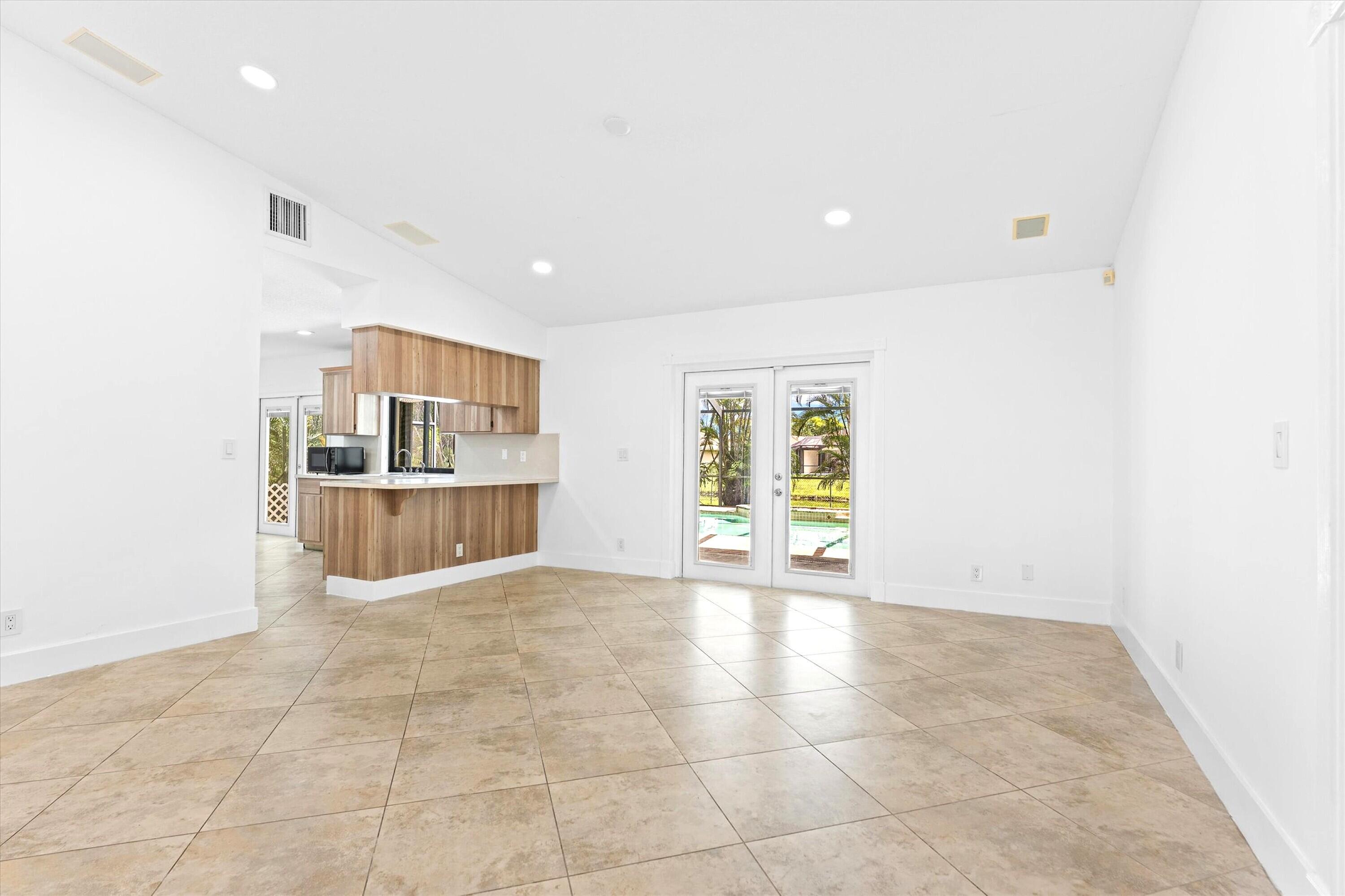 CYPRESS RUN - Residential