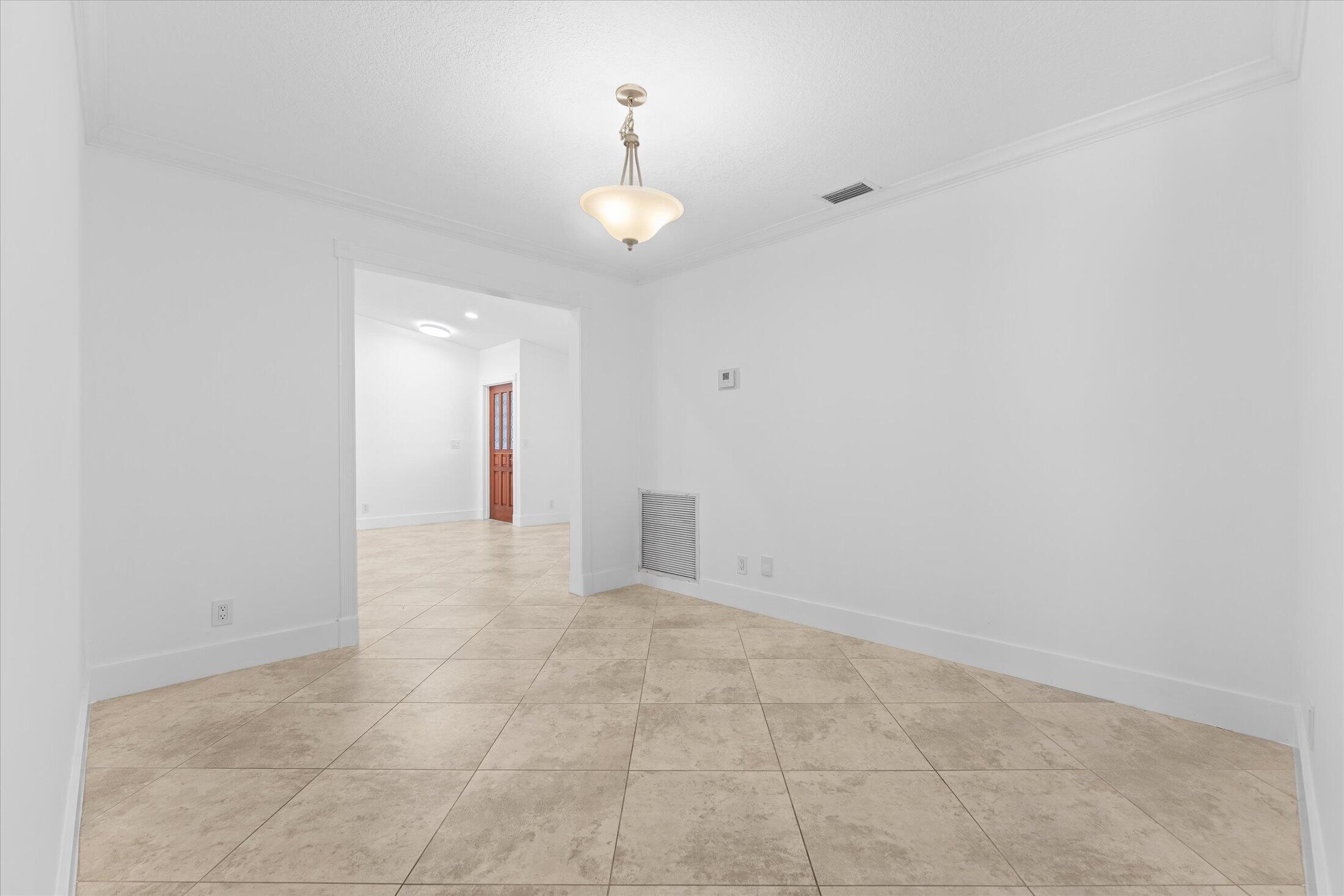 CYPRESS RUN - Residential