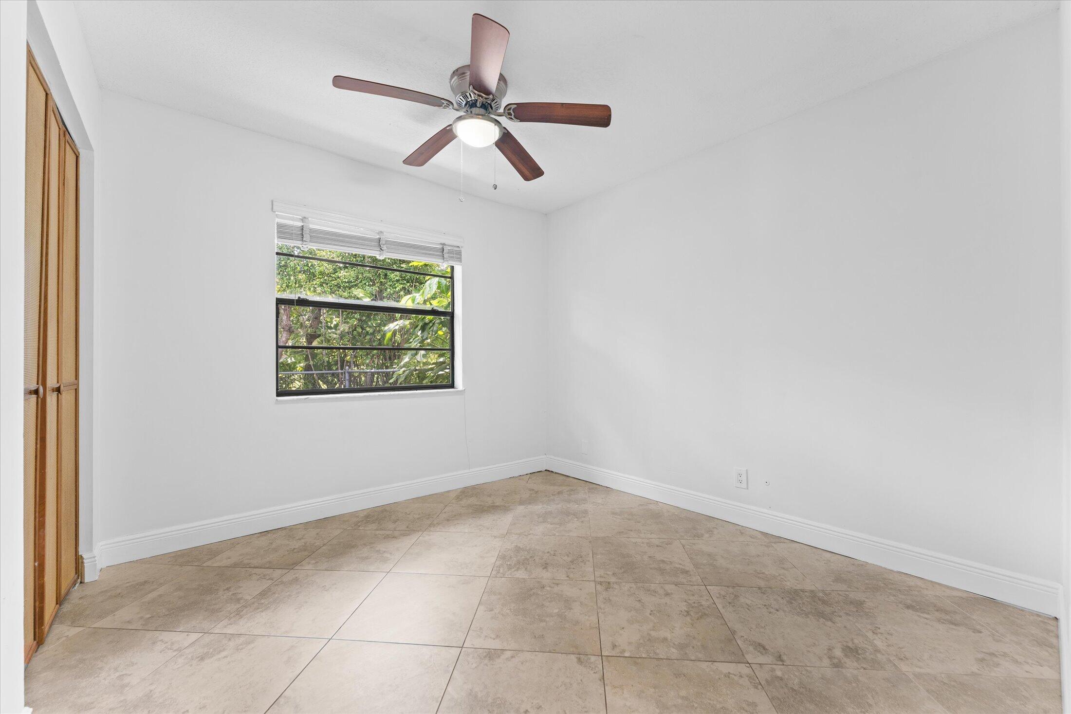 CYPRESS RUN - Residential