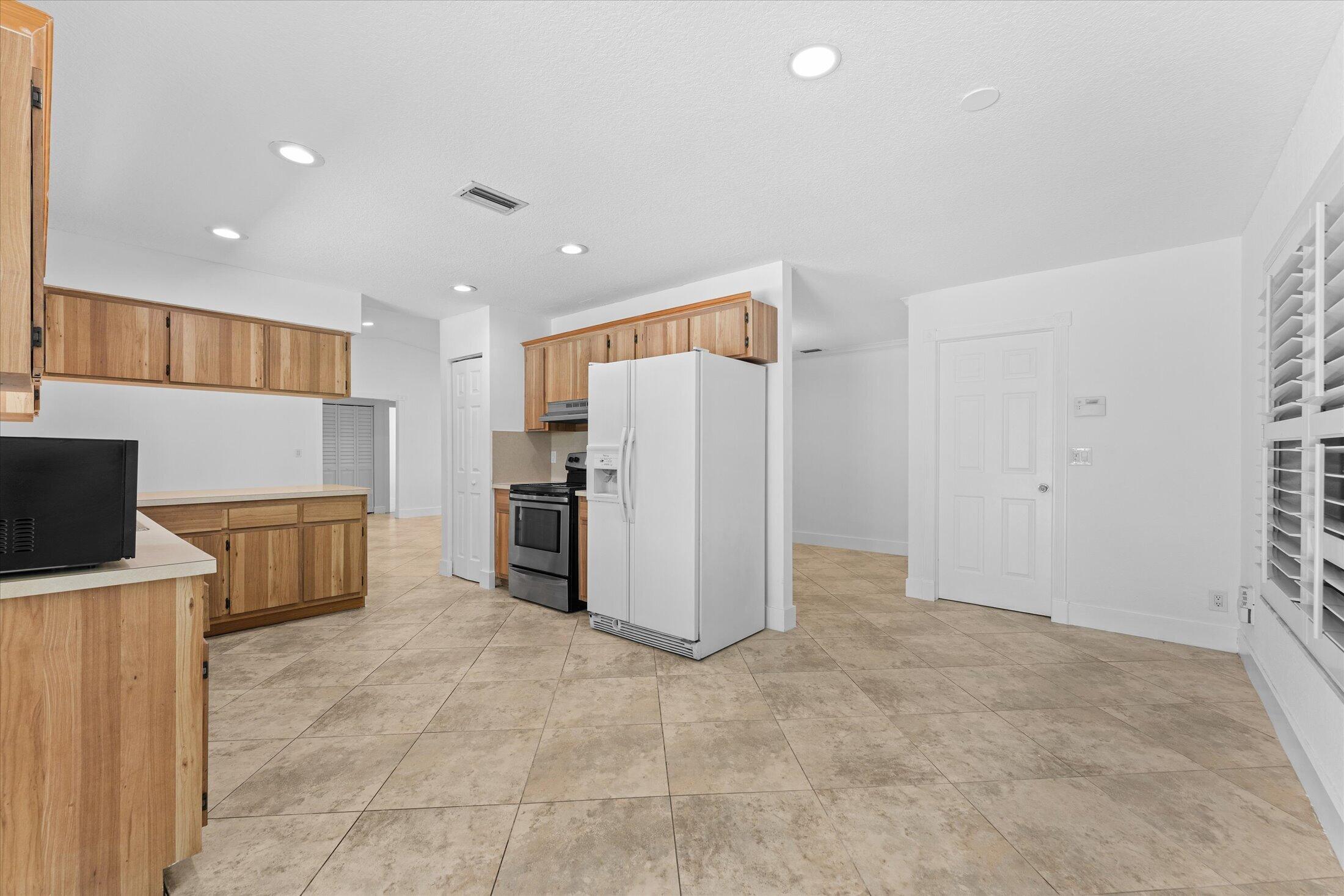CYPRESS RUN - Residential