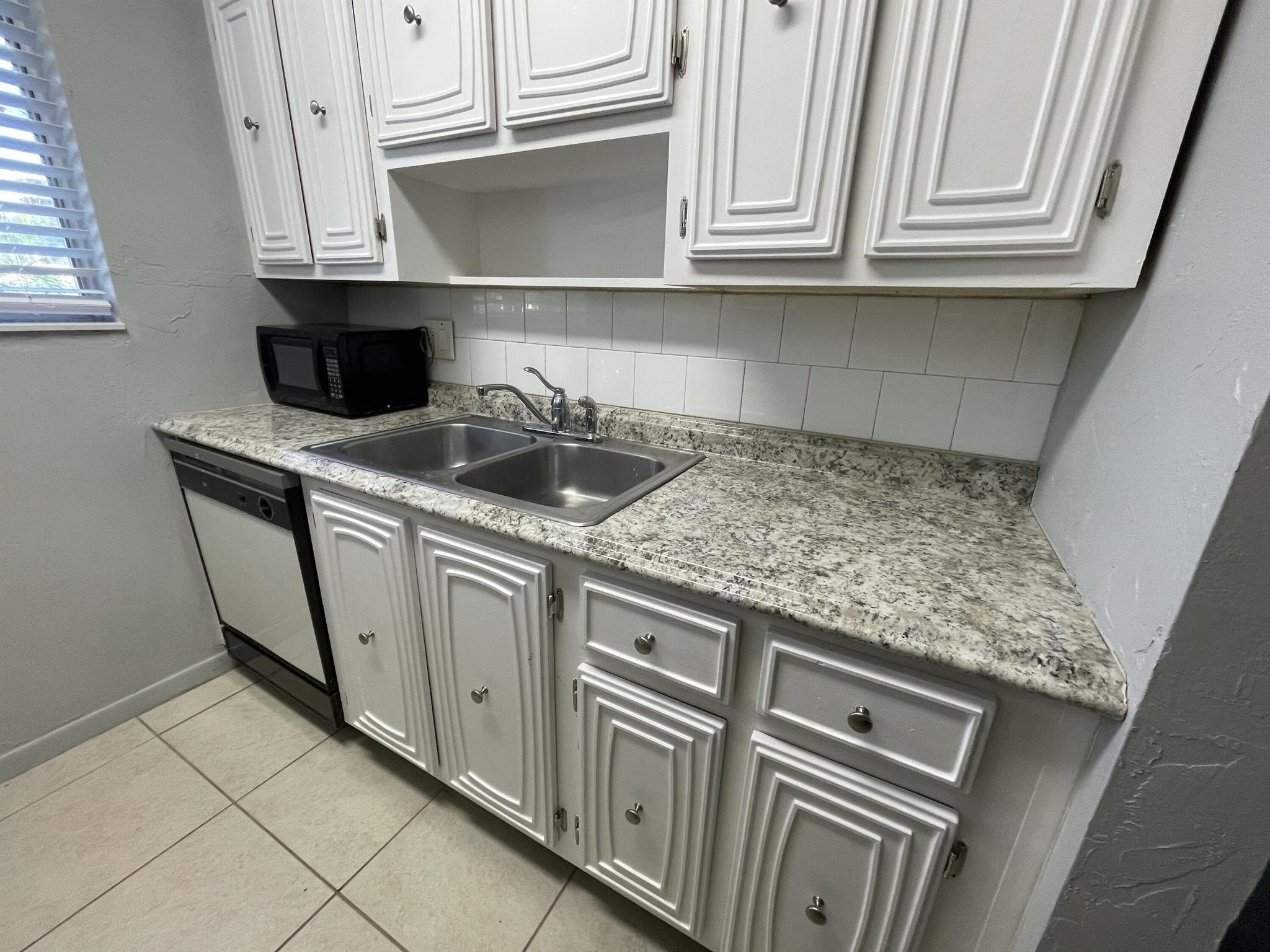 BOYNTON TOWN OF - Residential Lease