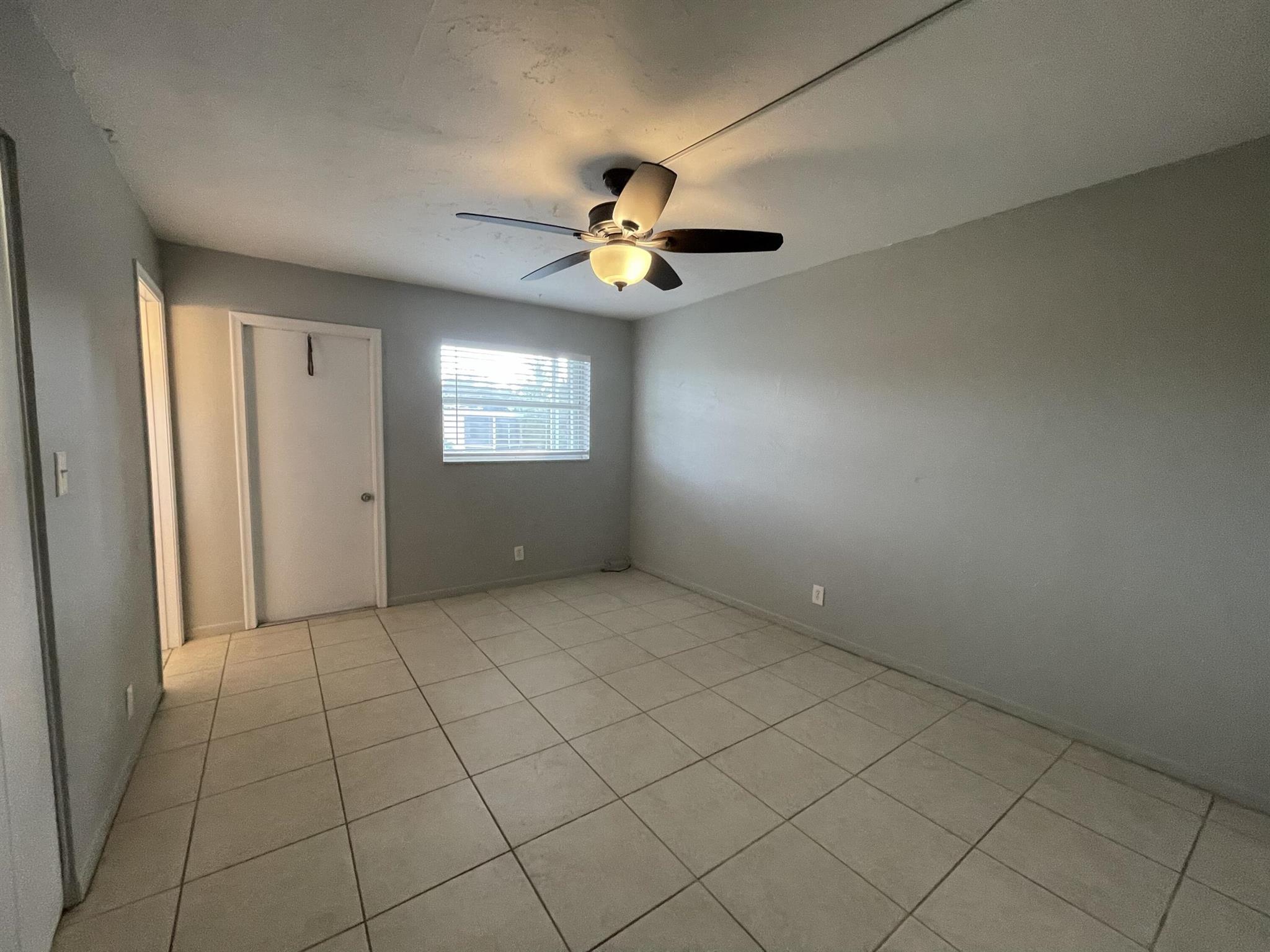 BOYNTON TOWN OF - Residential Lease