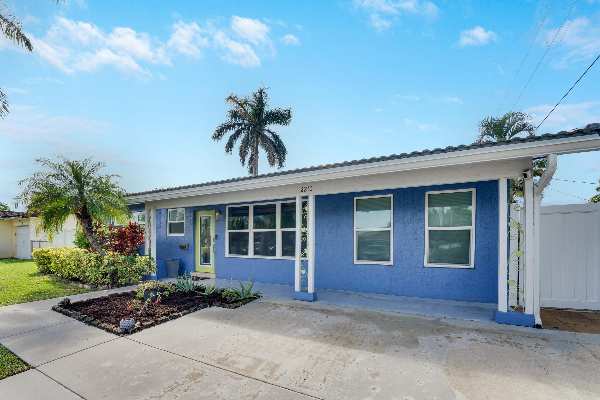 2210 NE 51ST Street