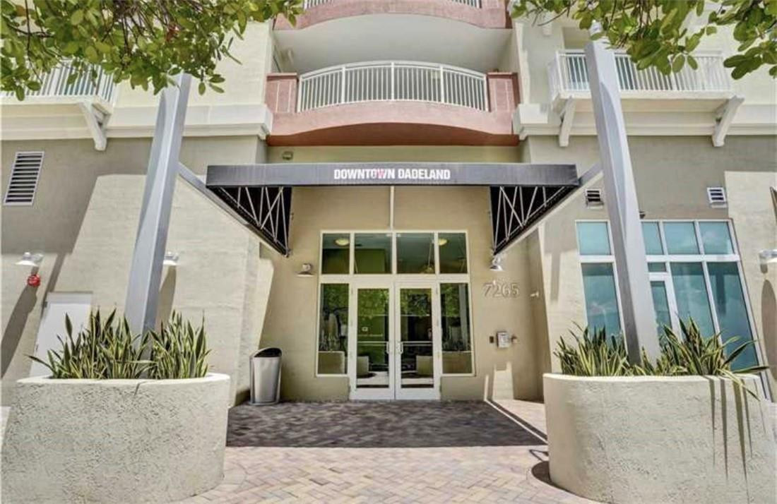 DOWNTOWN DADELAND CONDO 1 - Residential