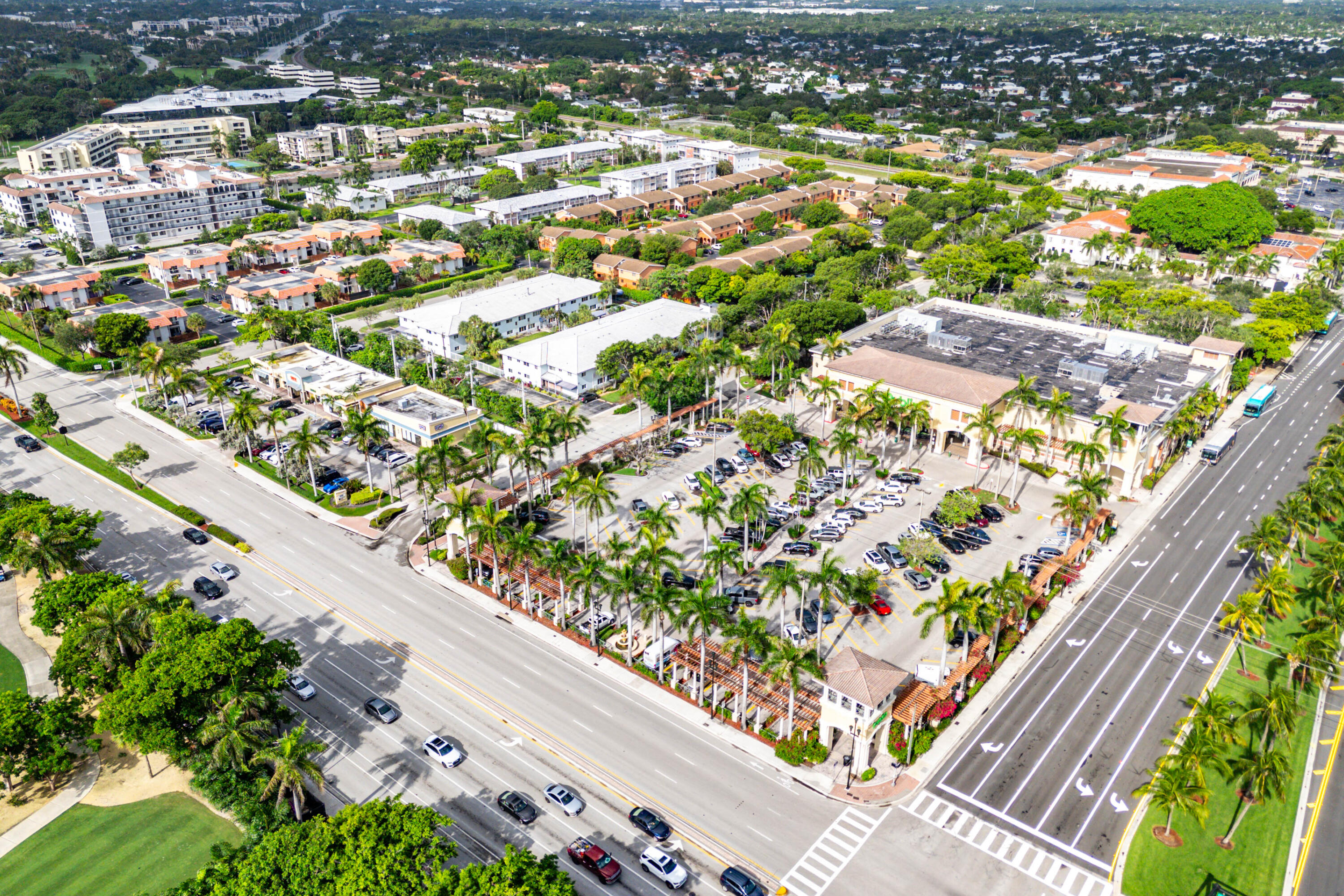 PALM ROYAL APTS INC CONDO - Residential