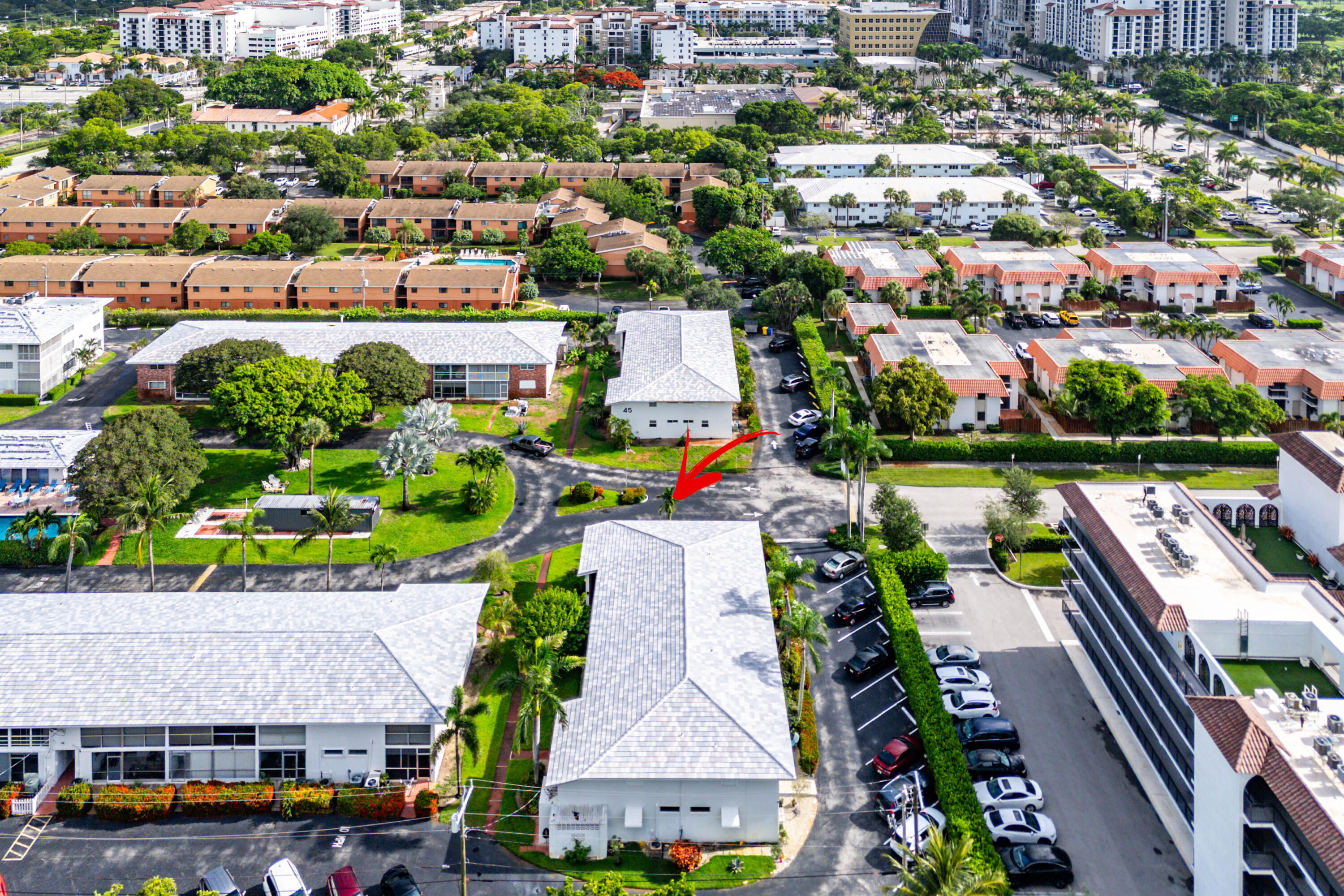 PALM ROYAL APTS INC CONDO - Residential