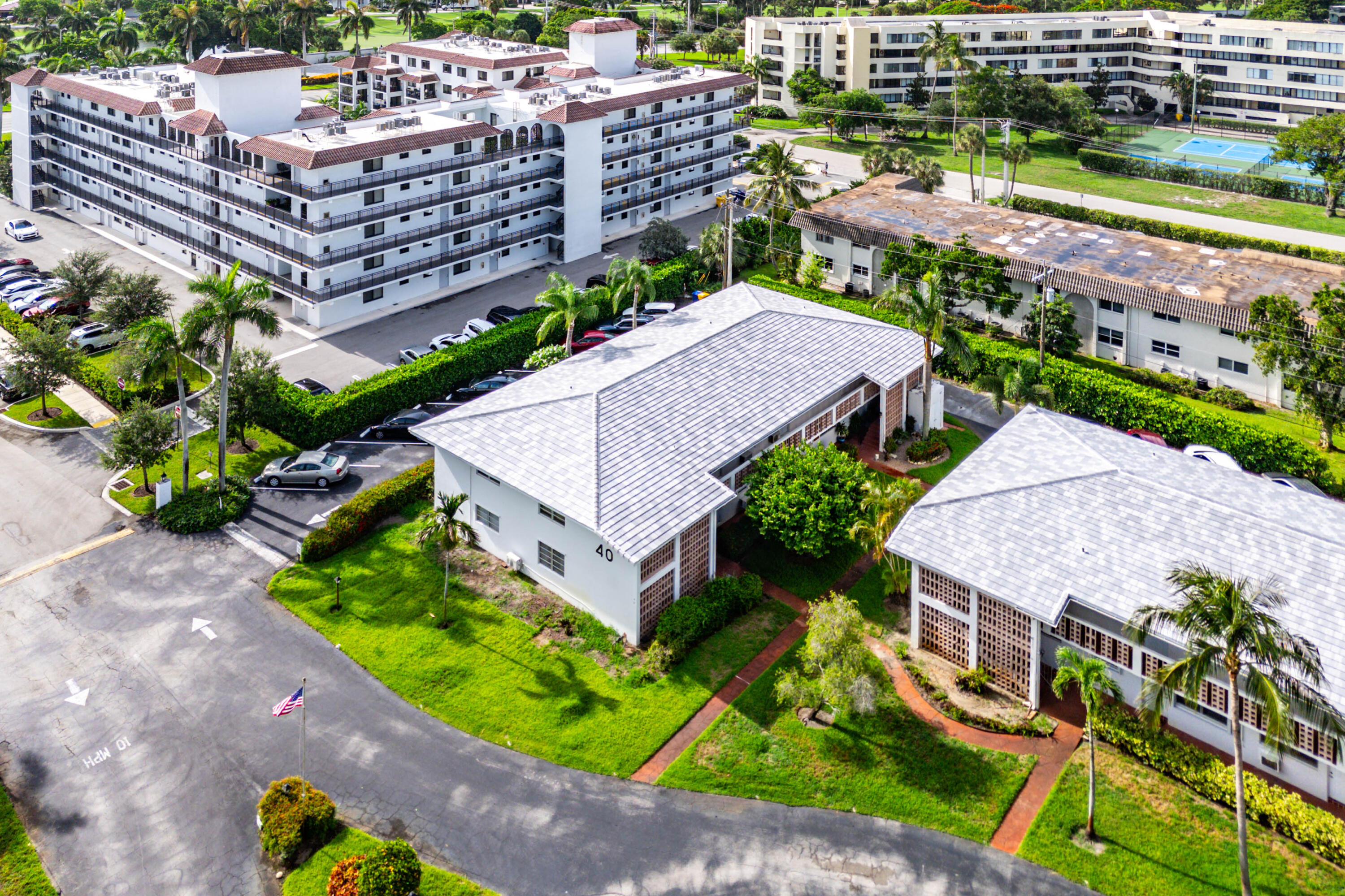 PALM ROYAL APTS INC CONDO - Residential