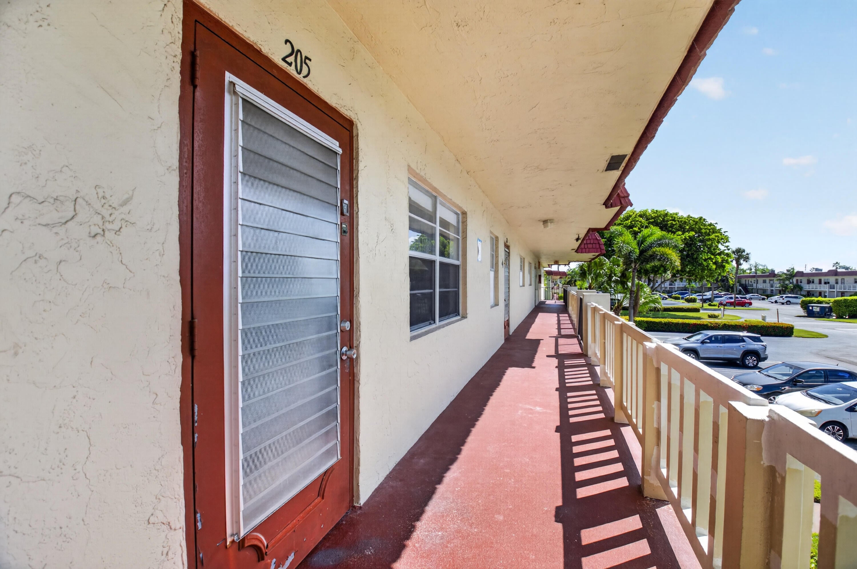 2 Abbey Lane 205