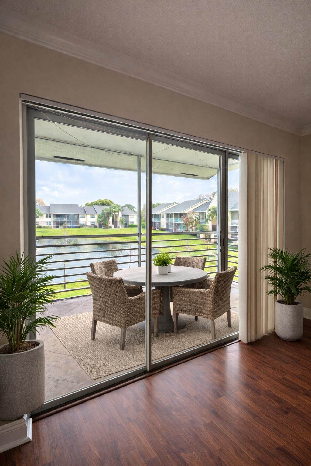 BREEZES AT PALM AIRE CONDO - Residential