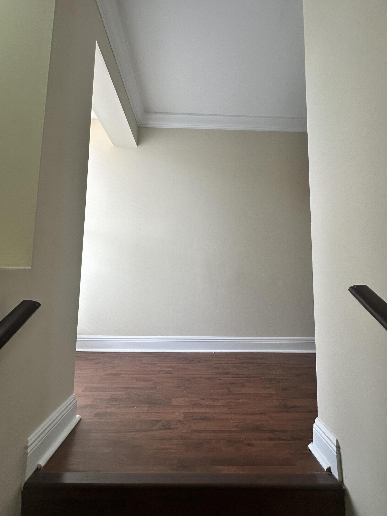 BREEZES AT PALM AIRE CONDO - Residential