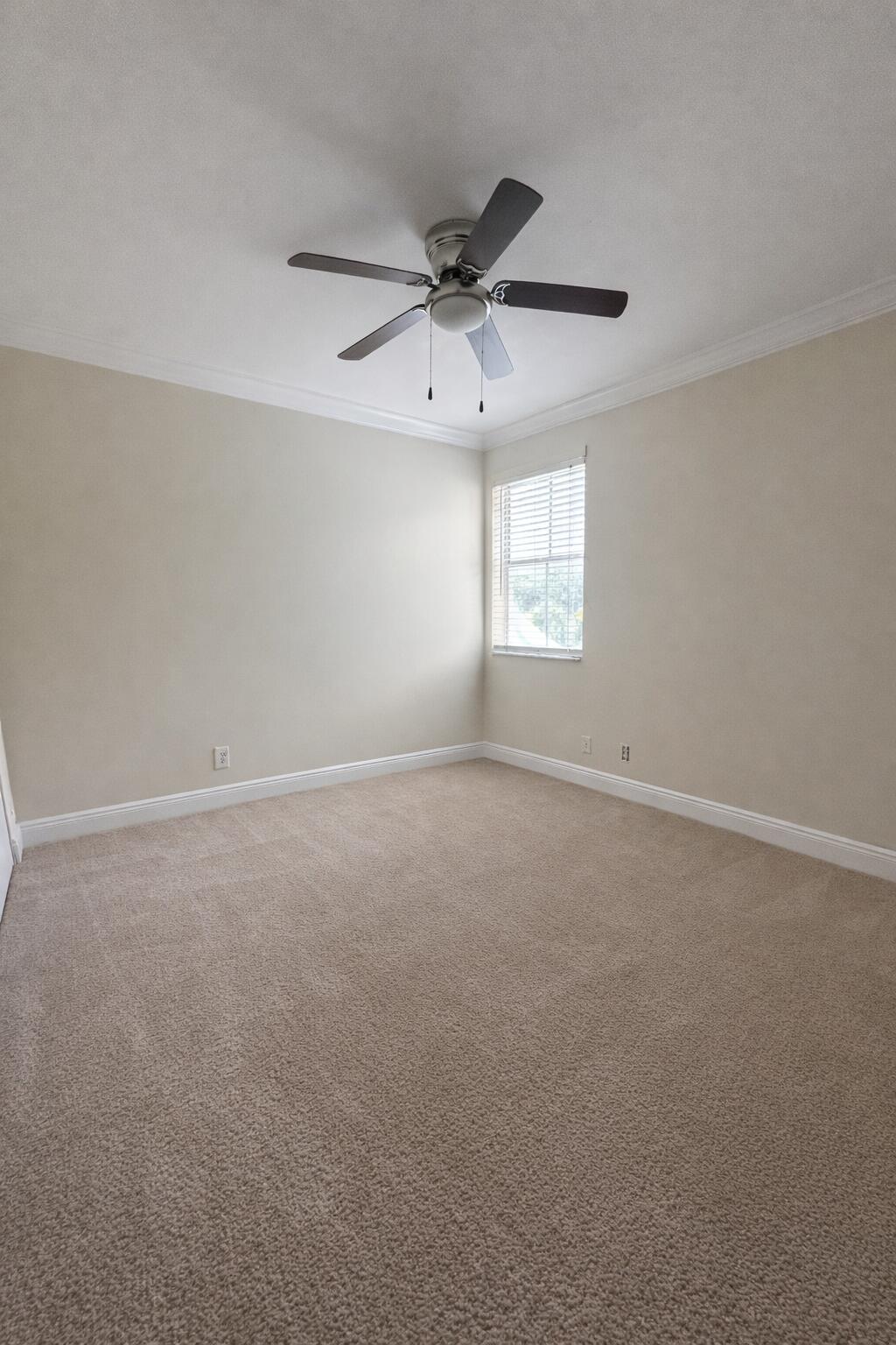 BREEZES AT PALM AIRE CONDO - Residential