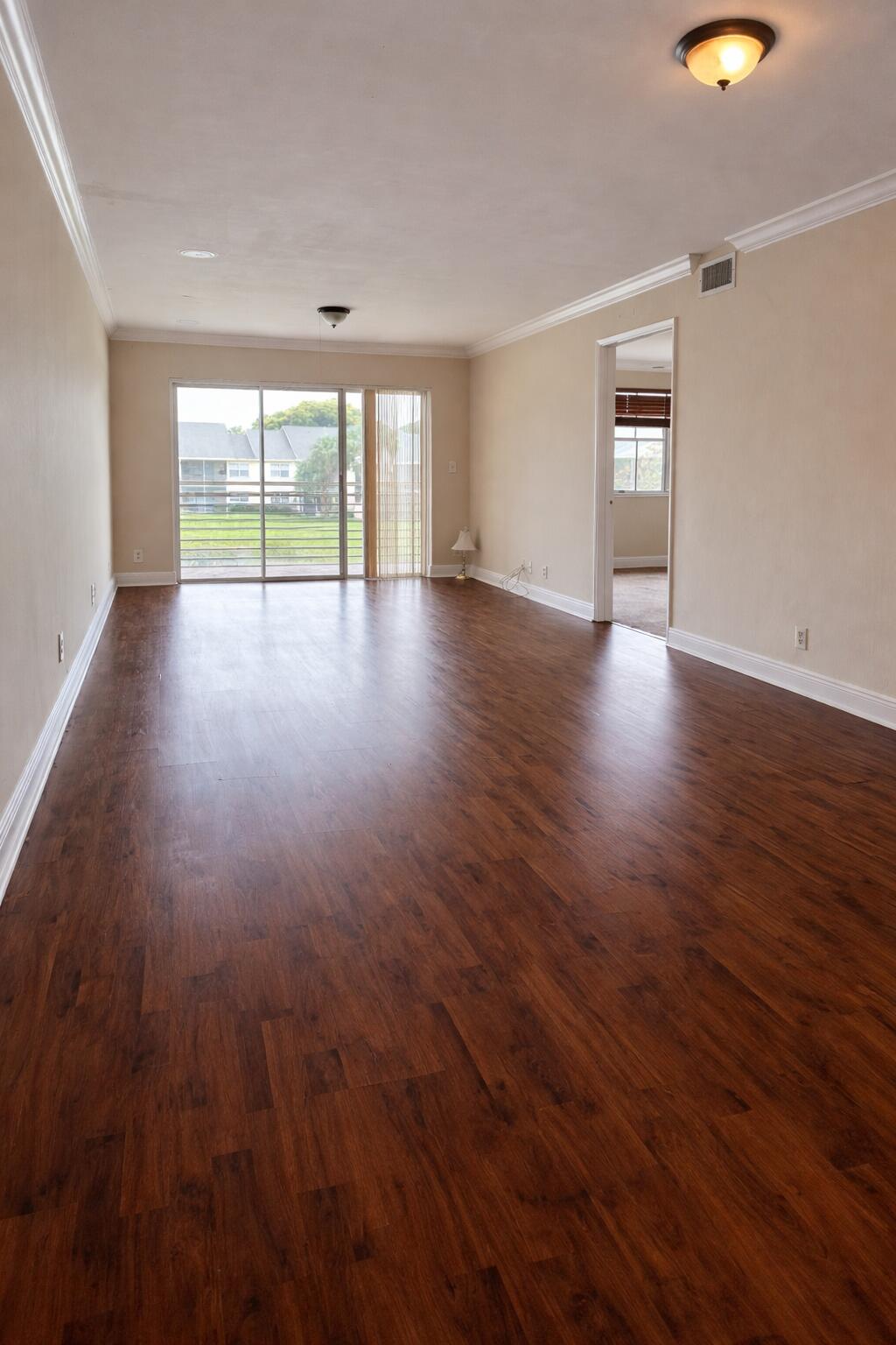 BREEZES AT PALM AIRE CONDO - Residential