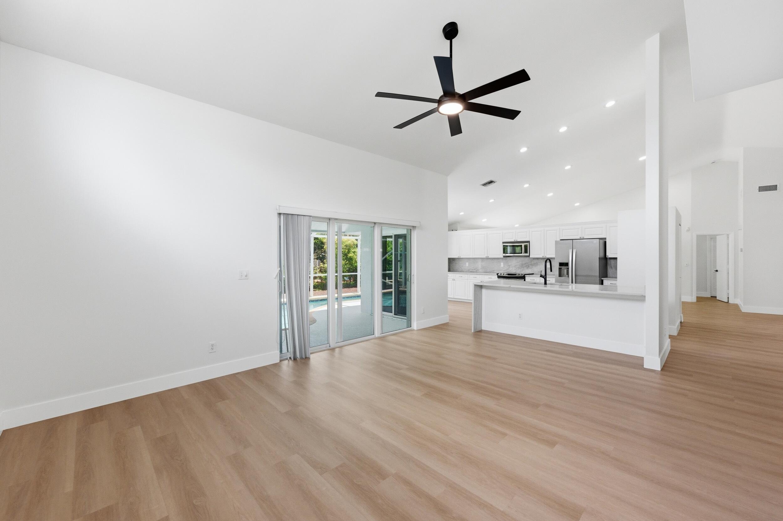 WOODMONT TRACT 57 - Residential