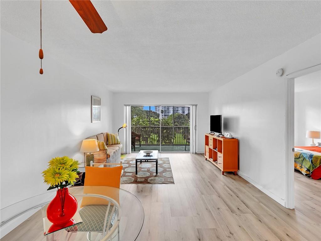 Palm Aire - Residential