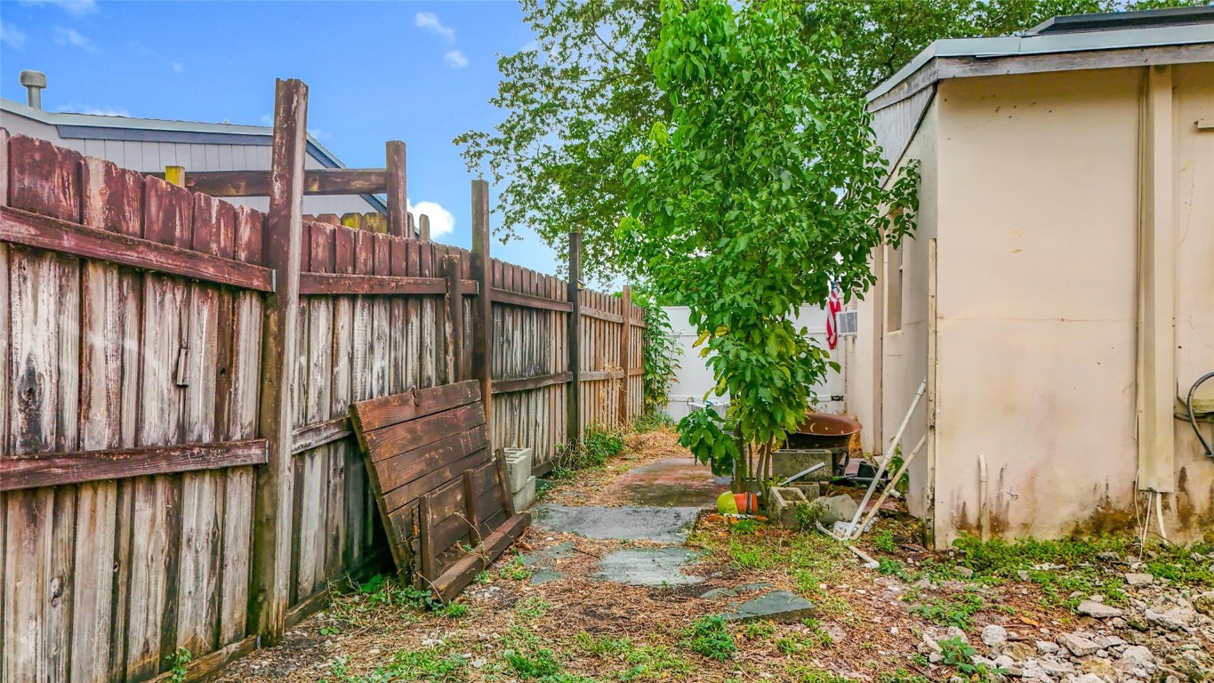 Driftwood Acres 16 50-15 - Residential