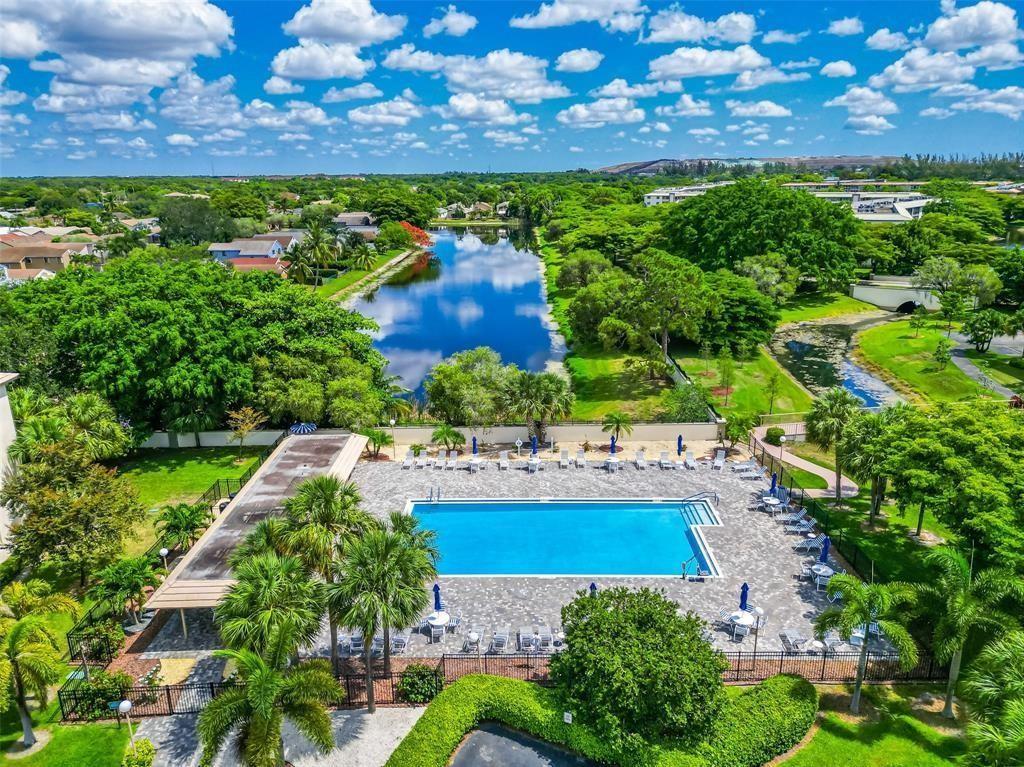 Wynmoor Association - Residential