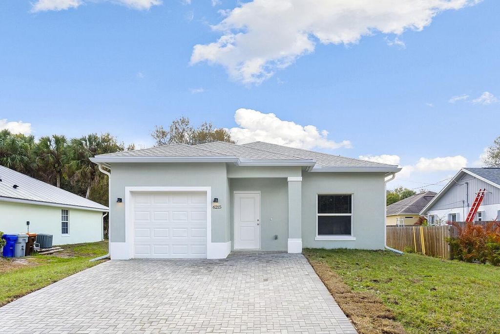 Photo of 6215 4th Lane, Vero Beach, FL 32968 (MLS # R11164583)