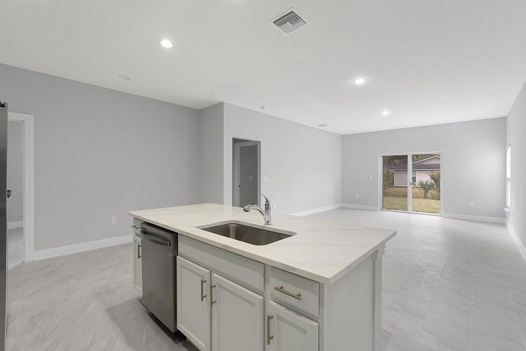 Photo of 6215 4th Lane, Vero Beach, FL 32968 (MLS # R11164583)