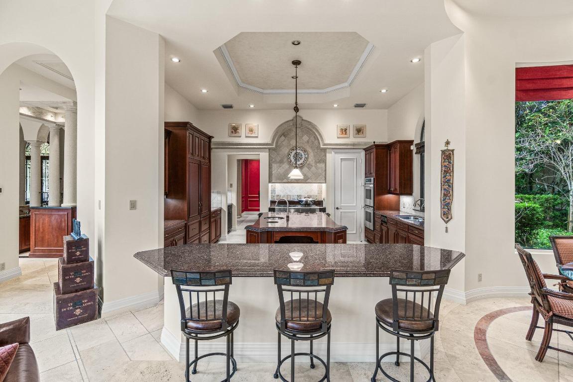 VINTAGE OAKS / POLO CLUB - Residential