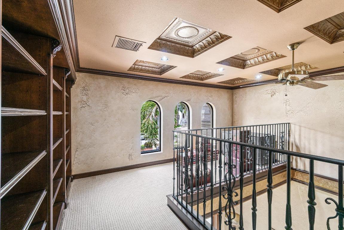 VINTAGE OAKS / POLO CLUB - Residential