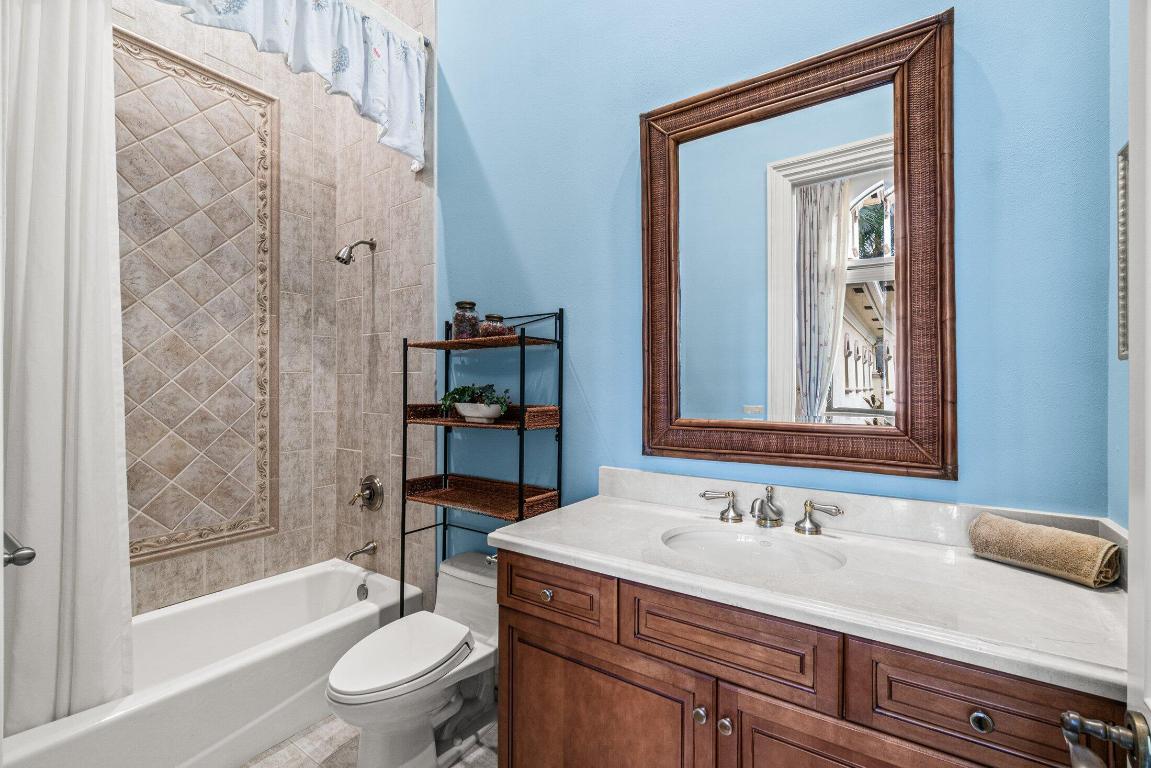 VINTAGE OAKS / POLO CLUB - Residential