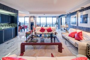 Lands of the President - Residential