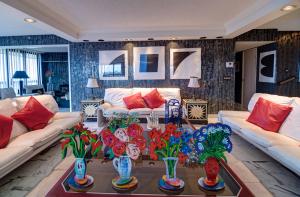 Lands of the President - Residential