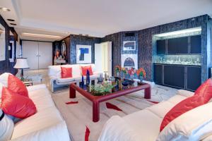 Lands of the President - Residential