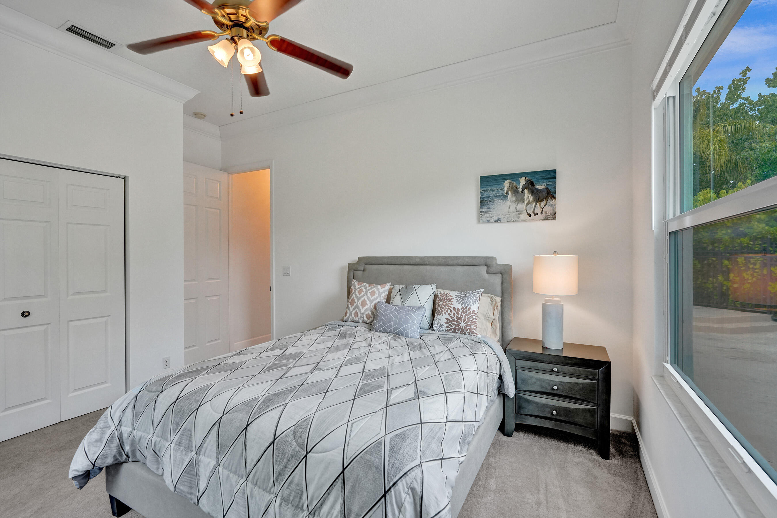 WELLINGTON AERO CLUB OF THE LANDINGS AT WELLINGTON - Residential Lease