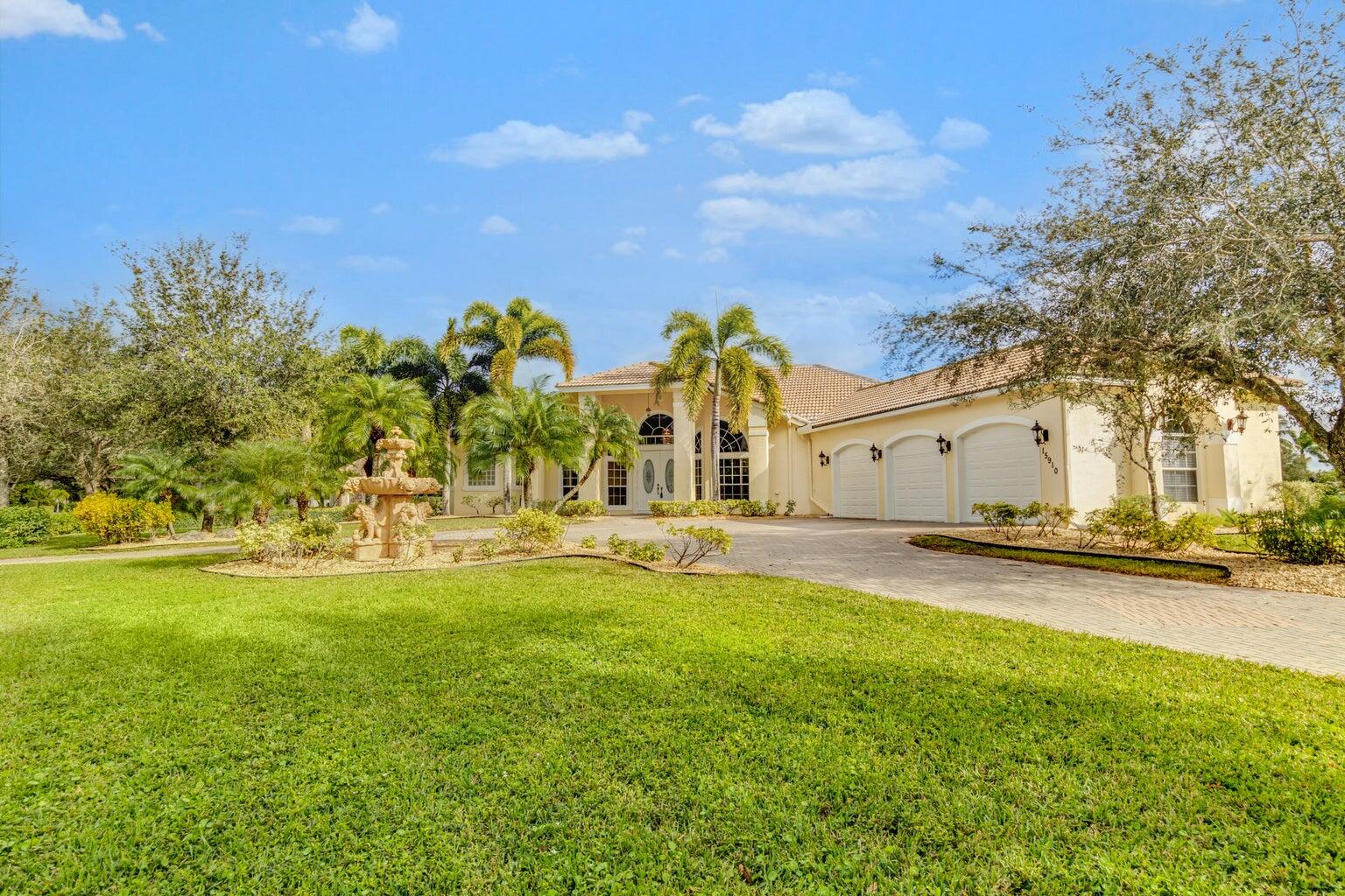 WELLINGTON AERO CLUB OF THE LANDINGS AT WELLINGTON - Residential Lease