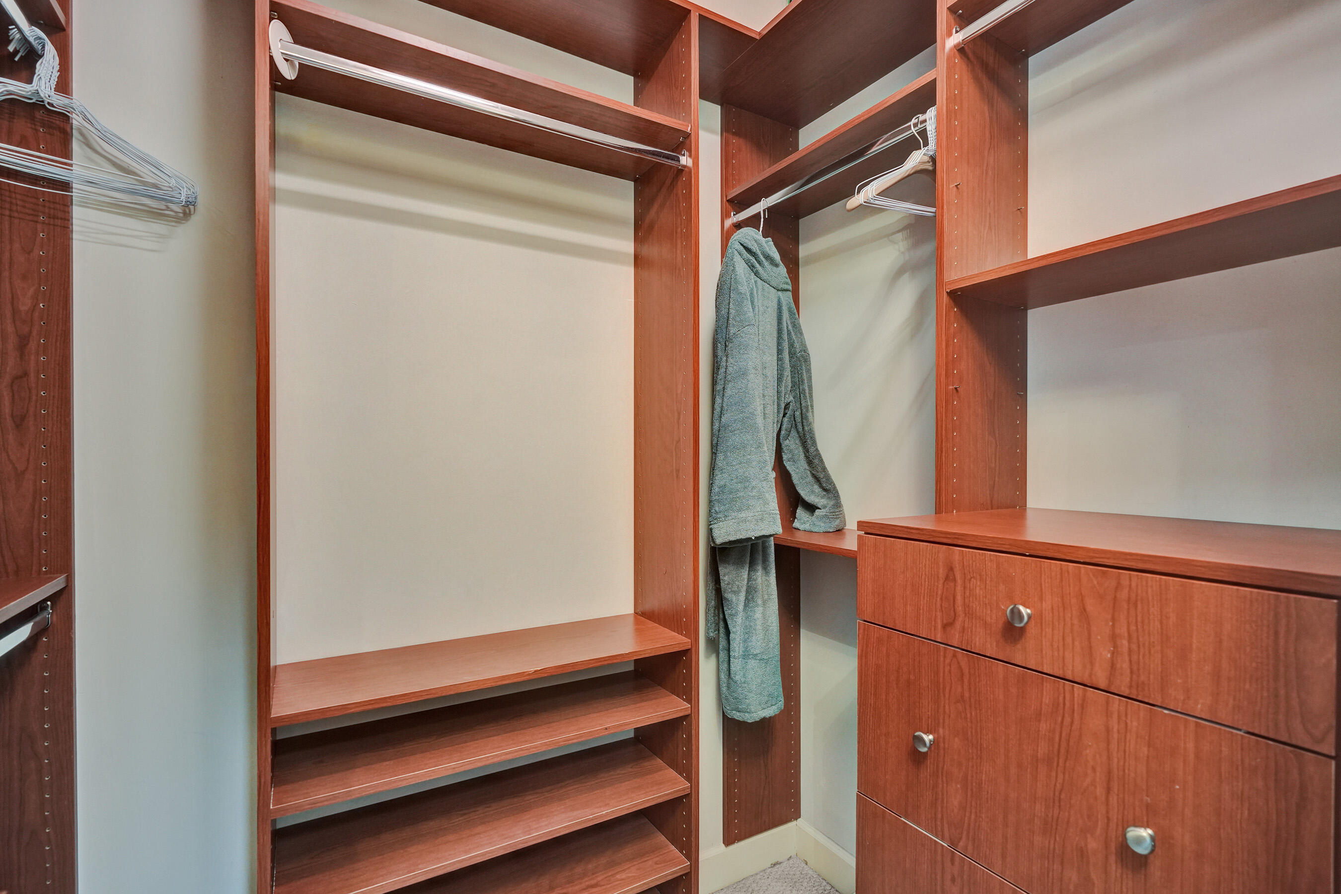 WELLINGTON AERO CLUB OF THE LANDINGS AT WELLINGTON - Residential Lease