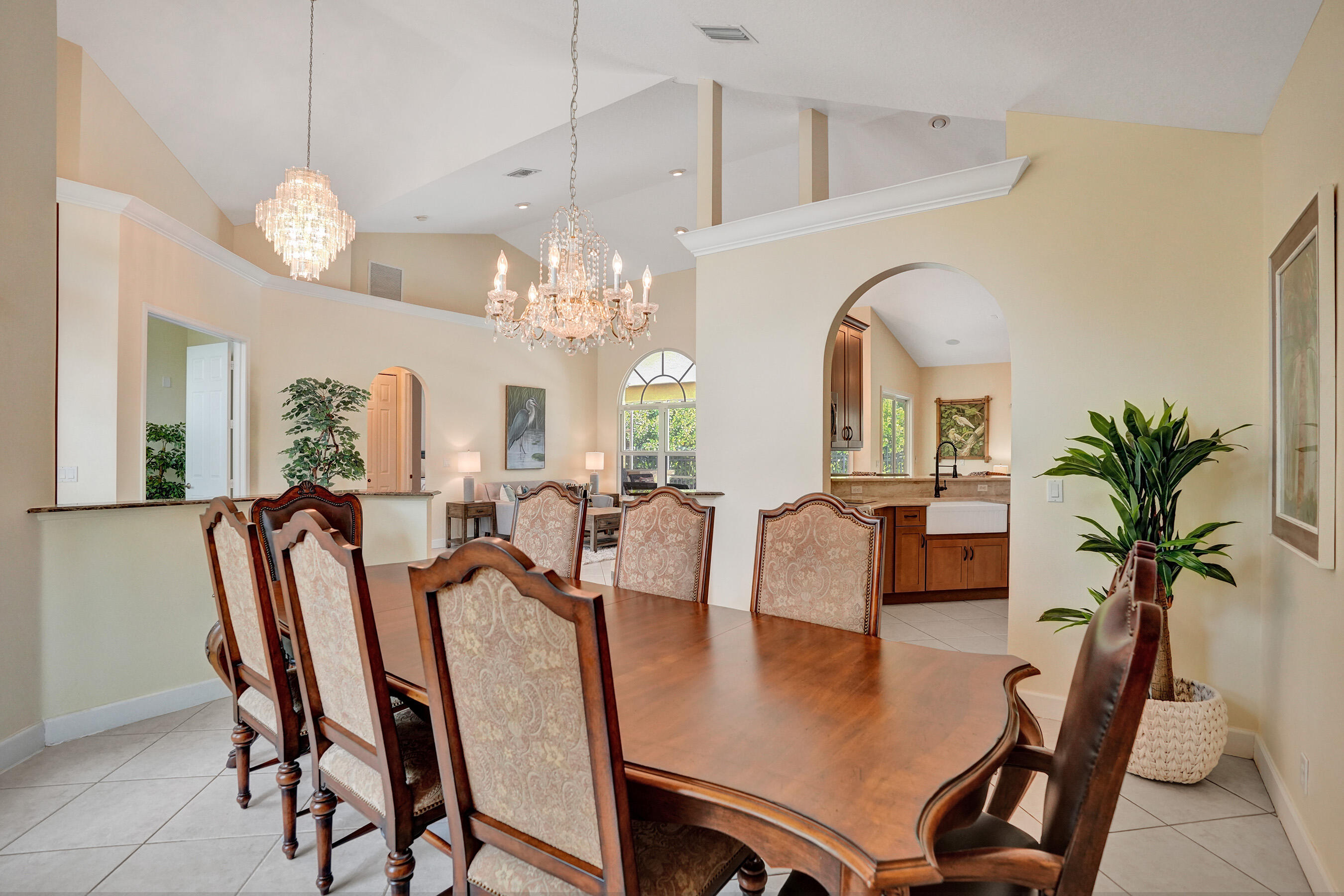 WELLINGTON AERO CLUB OF THE LANDINGS AT WELLINGTON - Residential Lease