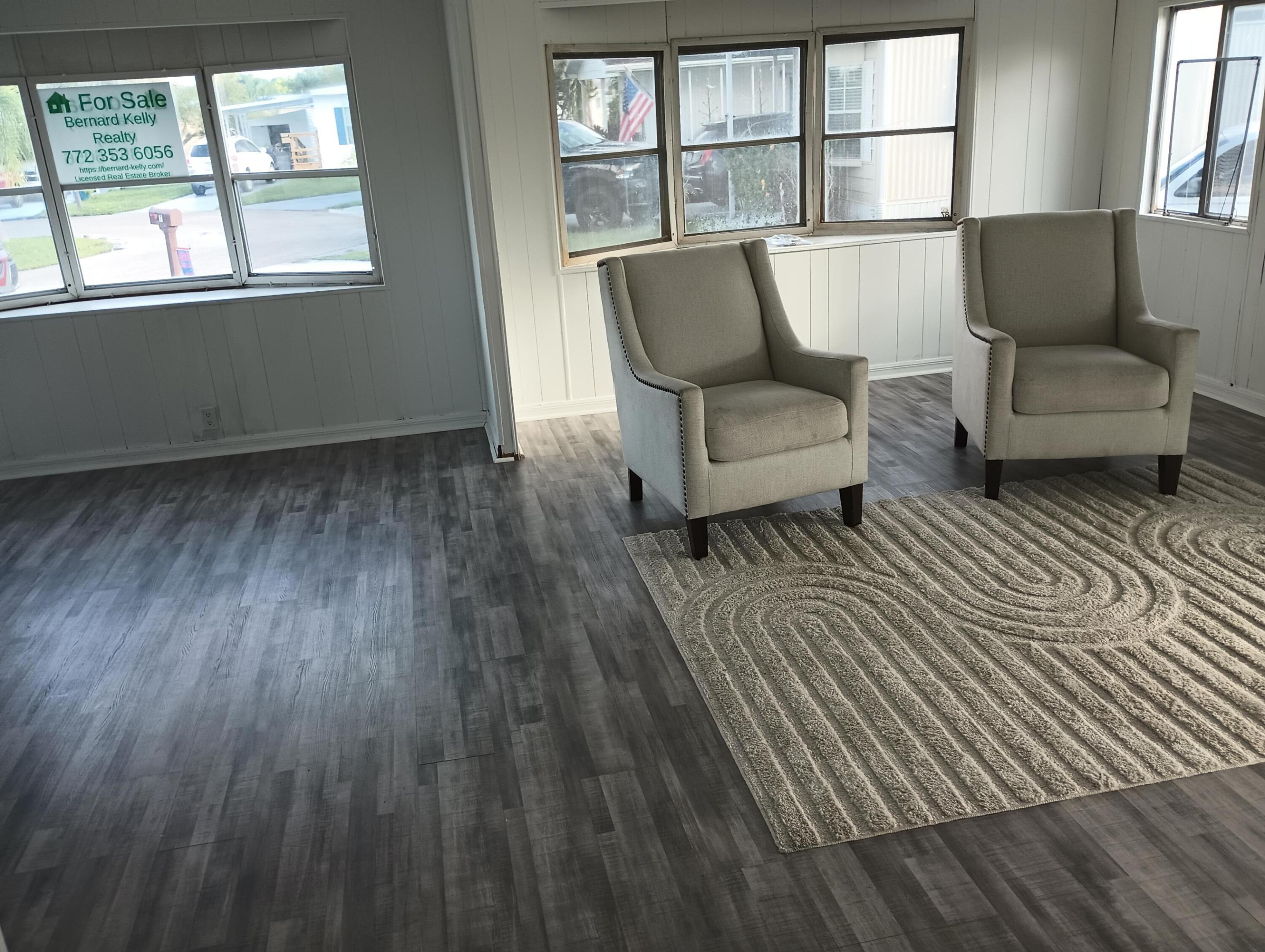 Spanish Lakes Riverfront - Residential