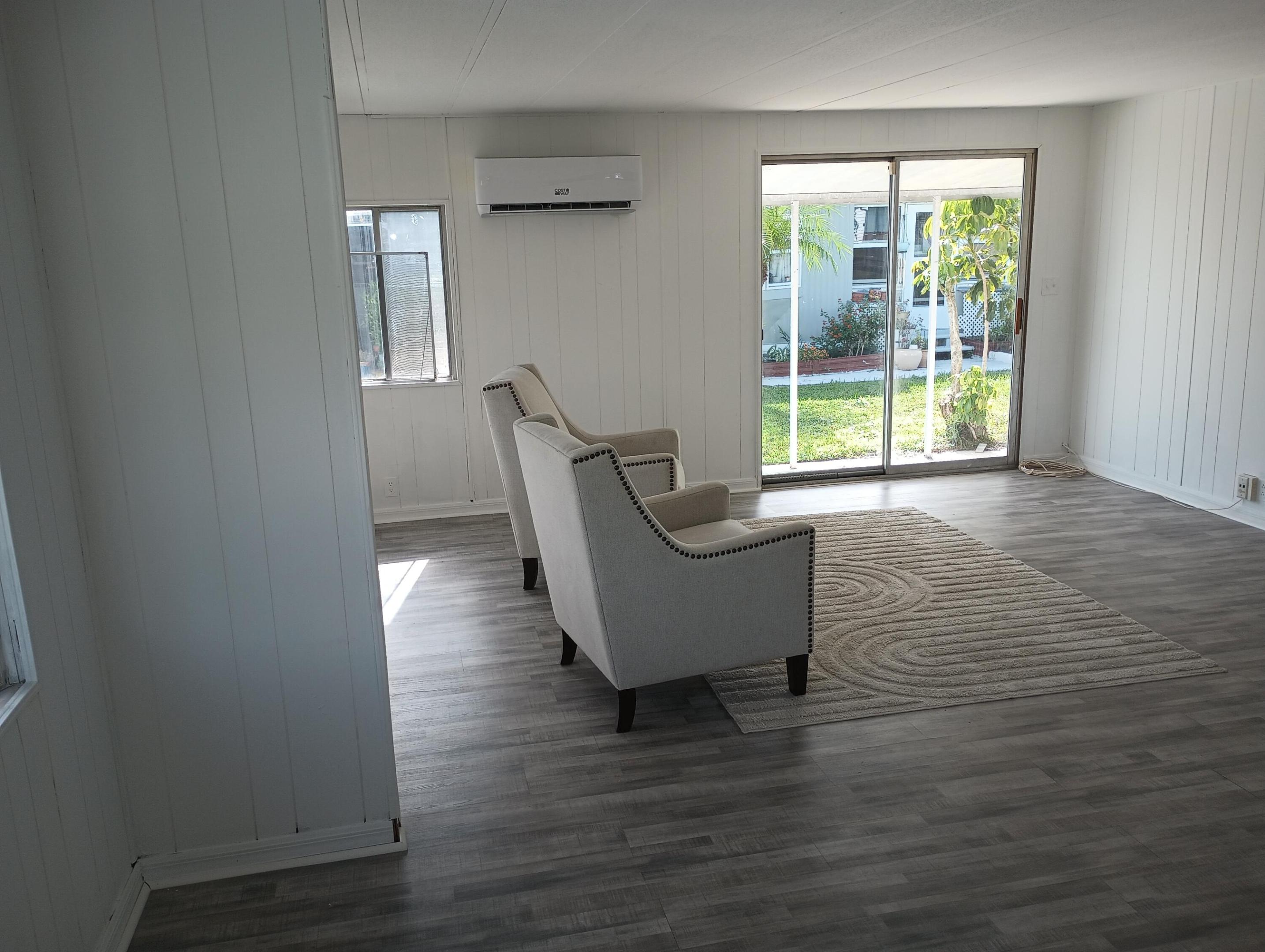 Spanish Lakes Riverfront - Residential