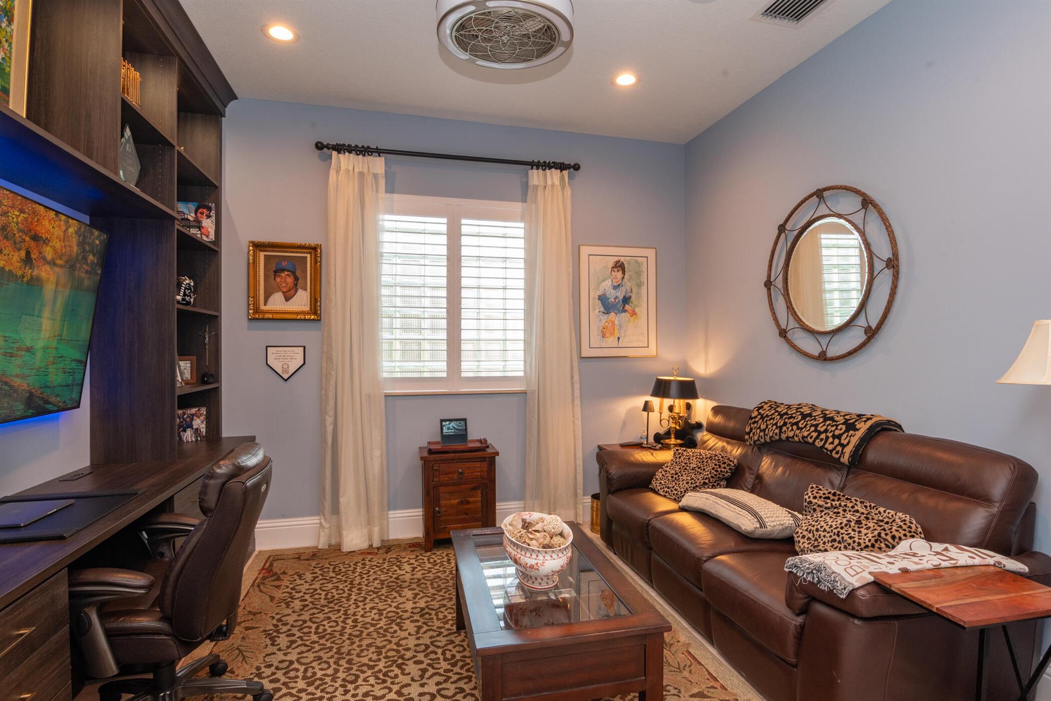 Ibis - The Woodlands - Residential