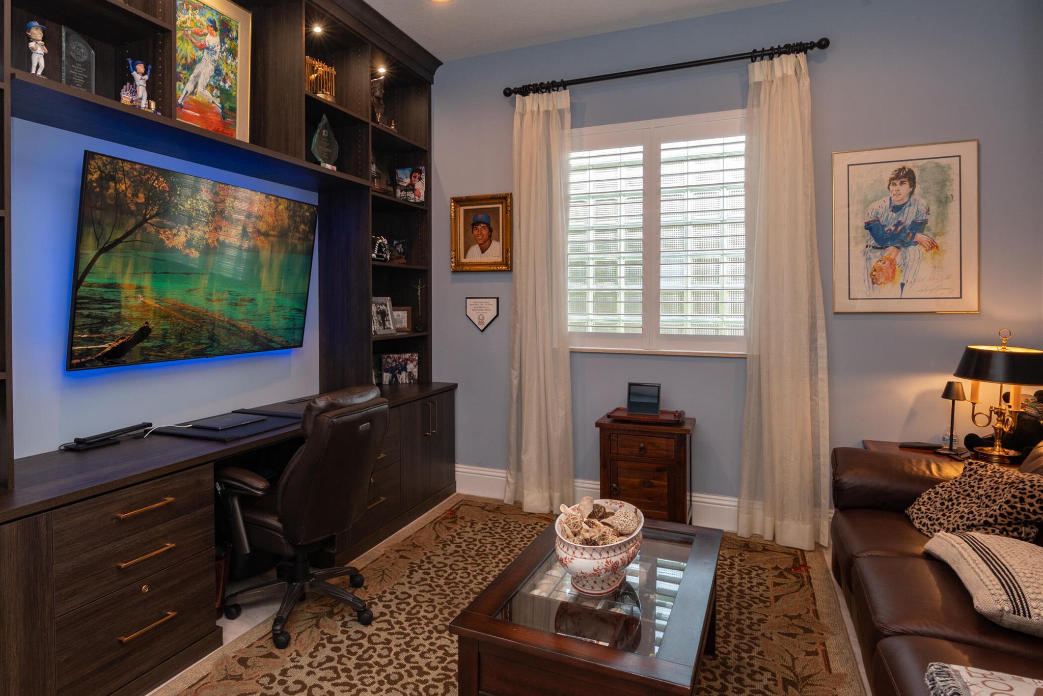 Ibis - The Woodlands - Residential