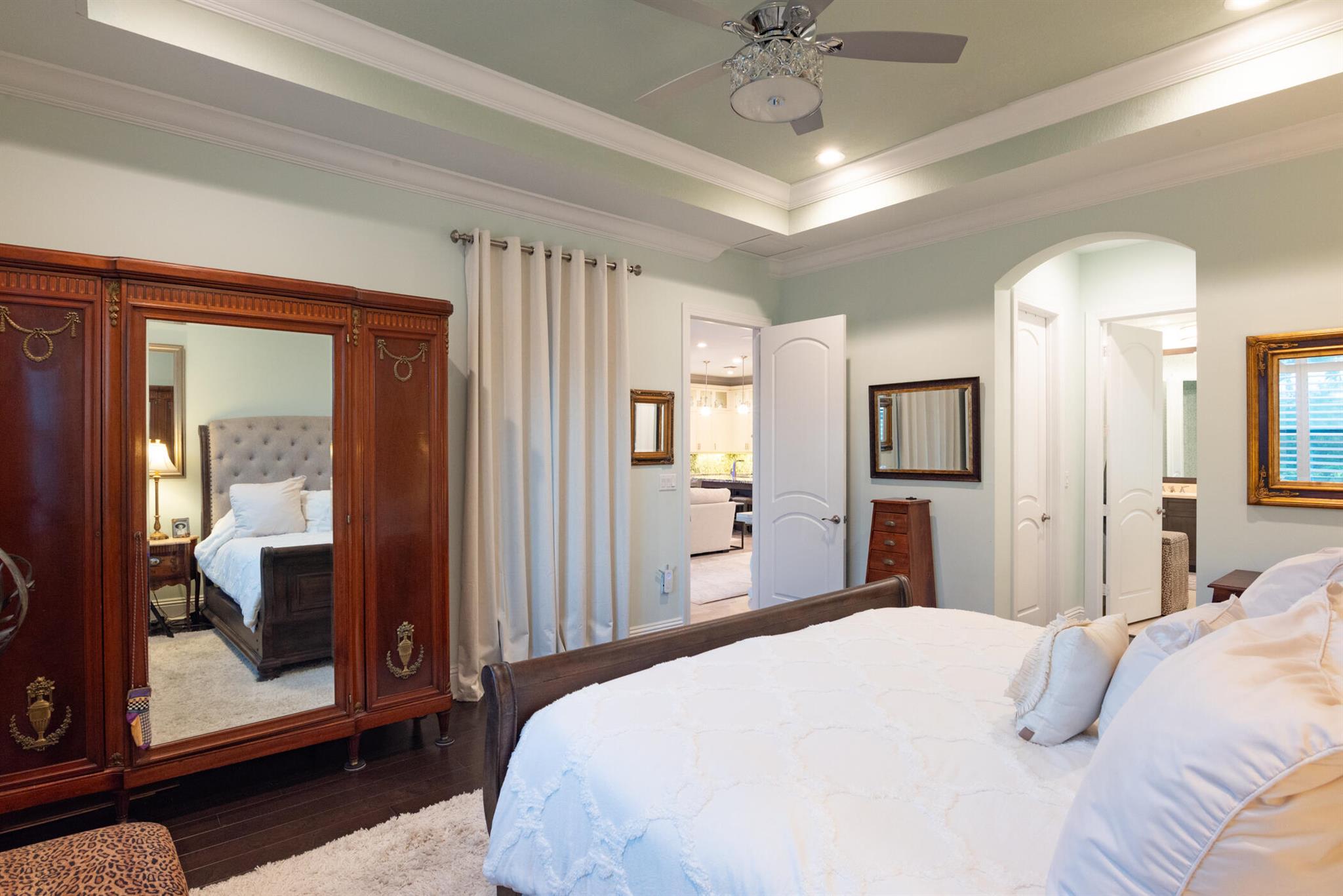 Ibis - The Woodlands - Residential