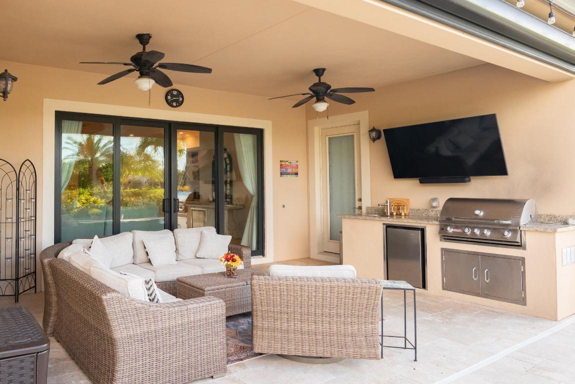 6760 Fox Hollow Drive