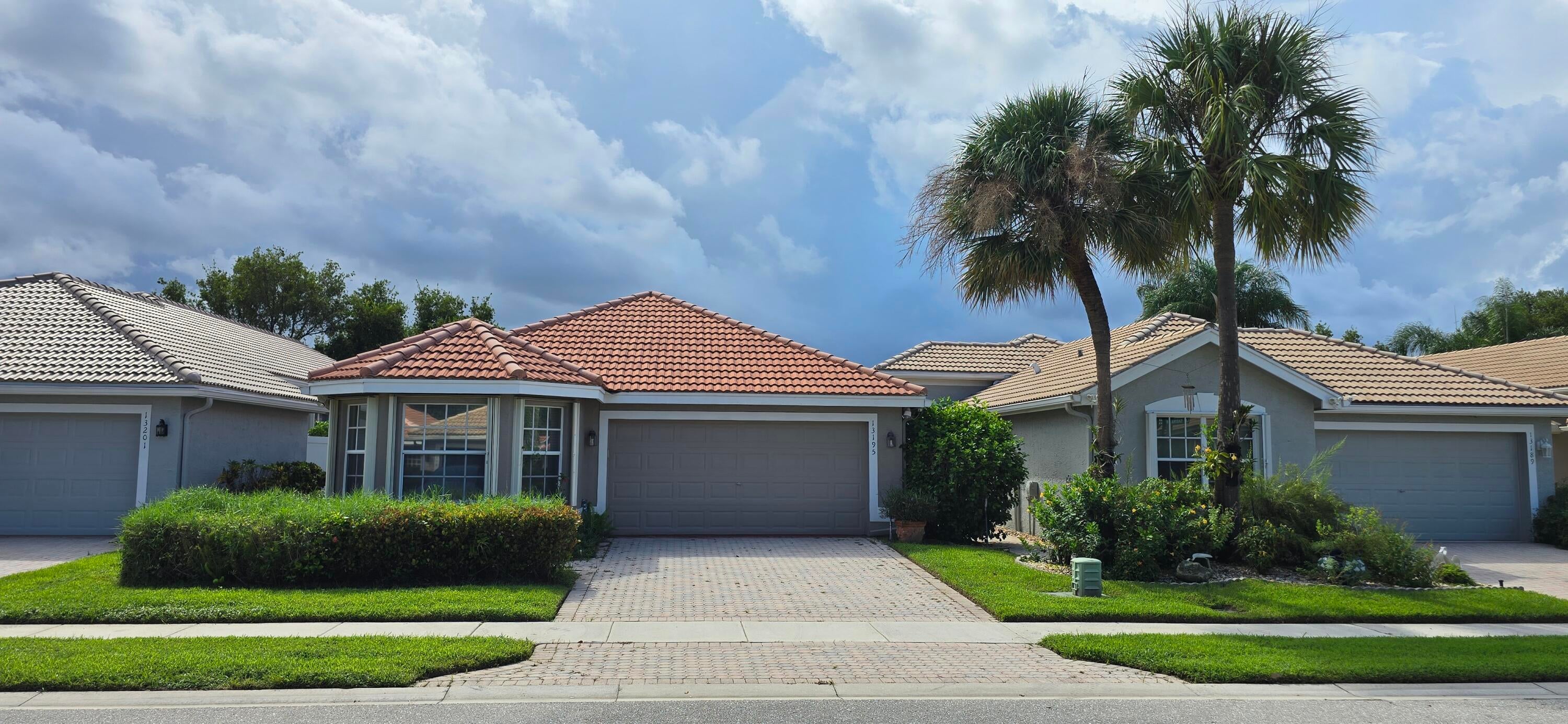 Properties | Stephanie Kaufman 13195 La Sabina Drive