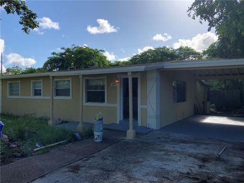 Single Family Residence in Fort Lauderdale FL 1525 18th Ave Ave.jpg
