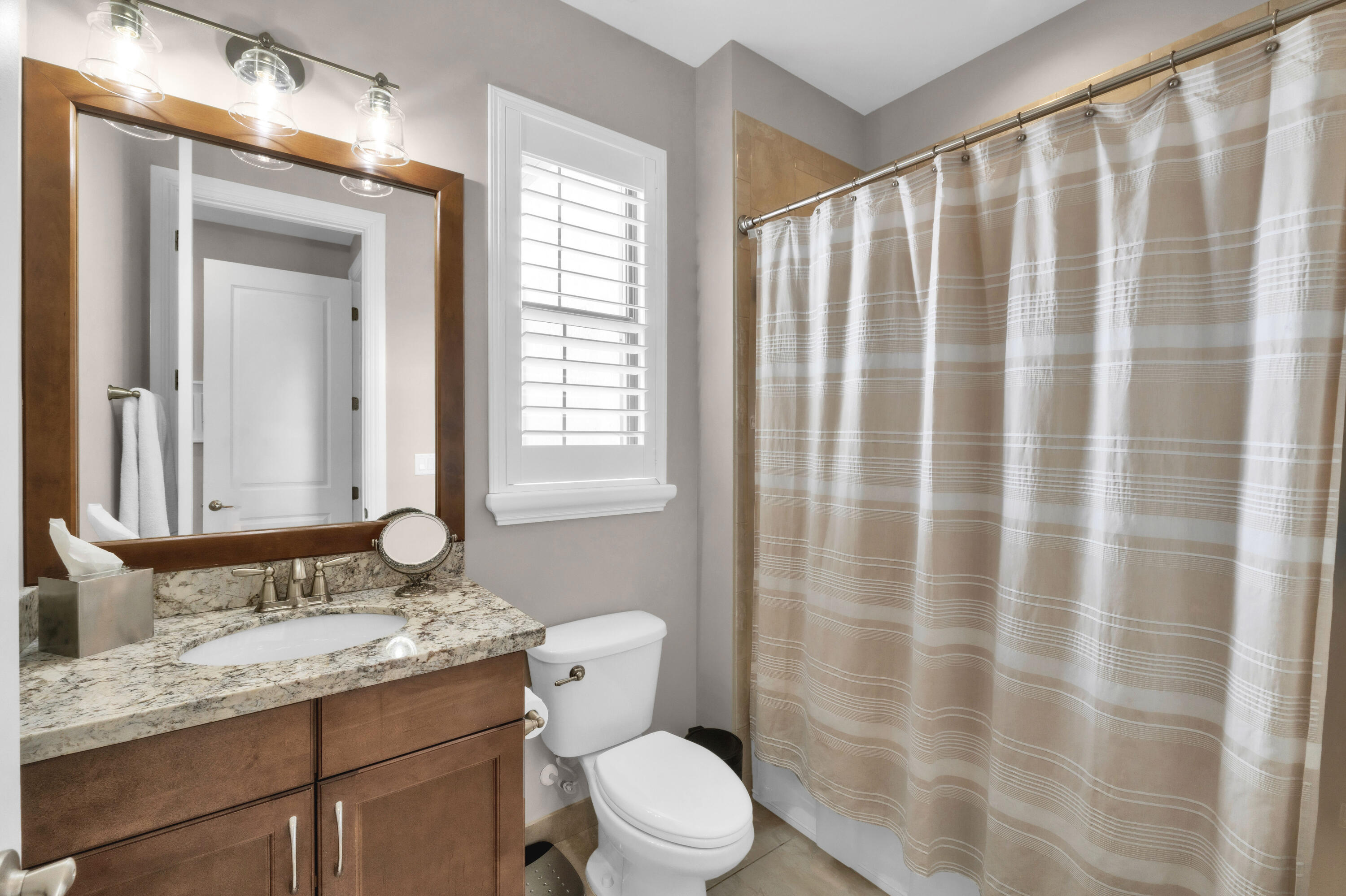 BRUSCHI PROPERTY - Residential