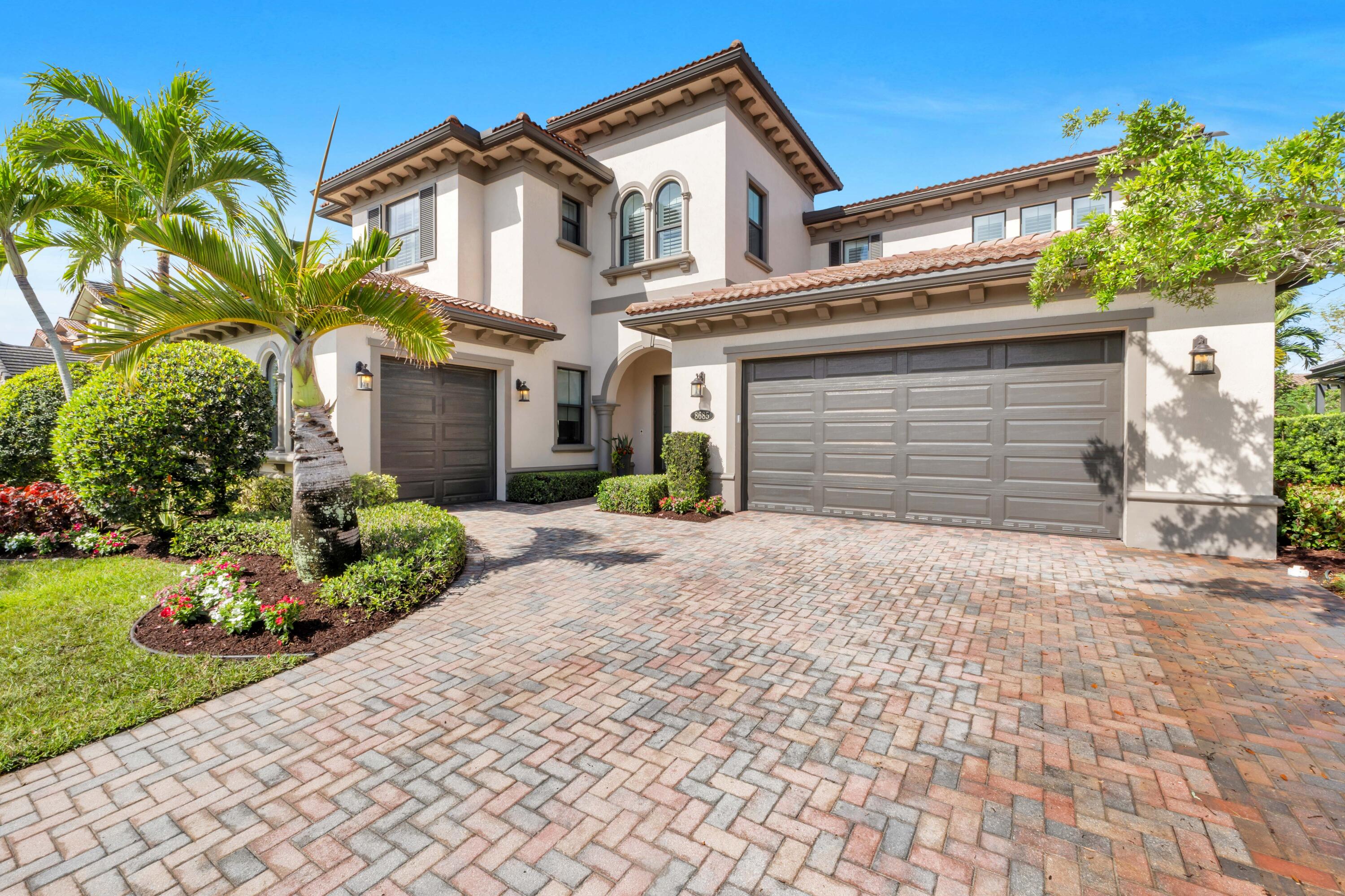 BRUSCHI PROPERTY - Residential